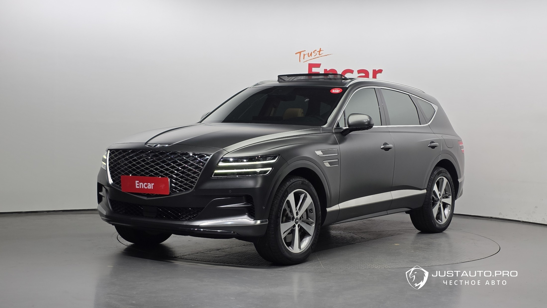 Автомобиль Genesis GV80