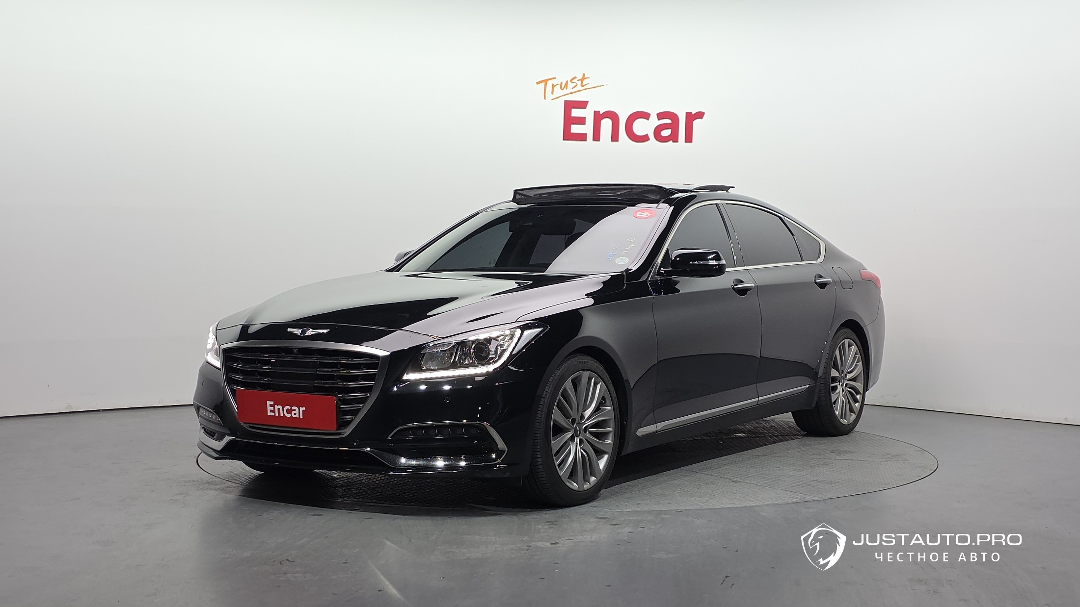 Автомобиль Genesis G80