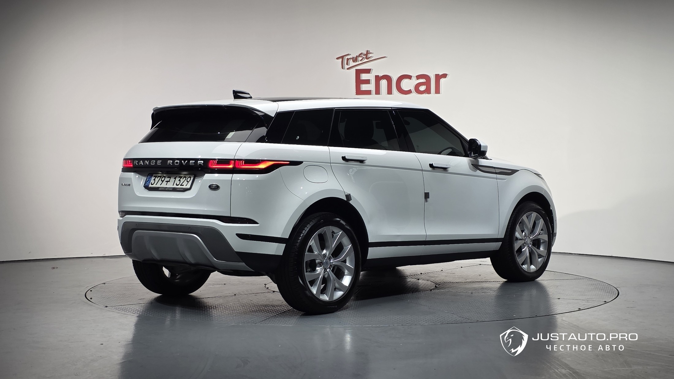 Автомобиль Land Rover Range Rover Evoque