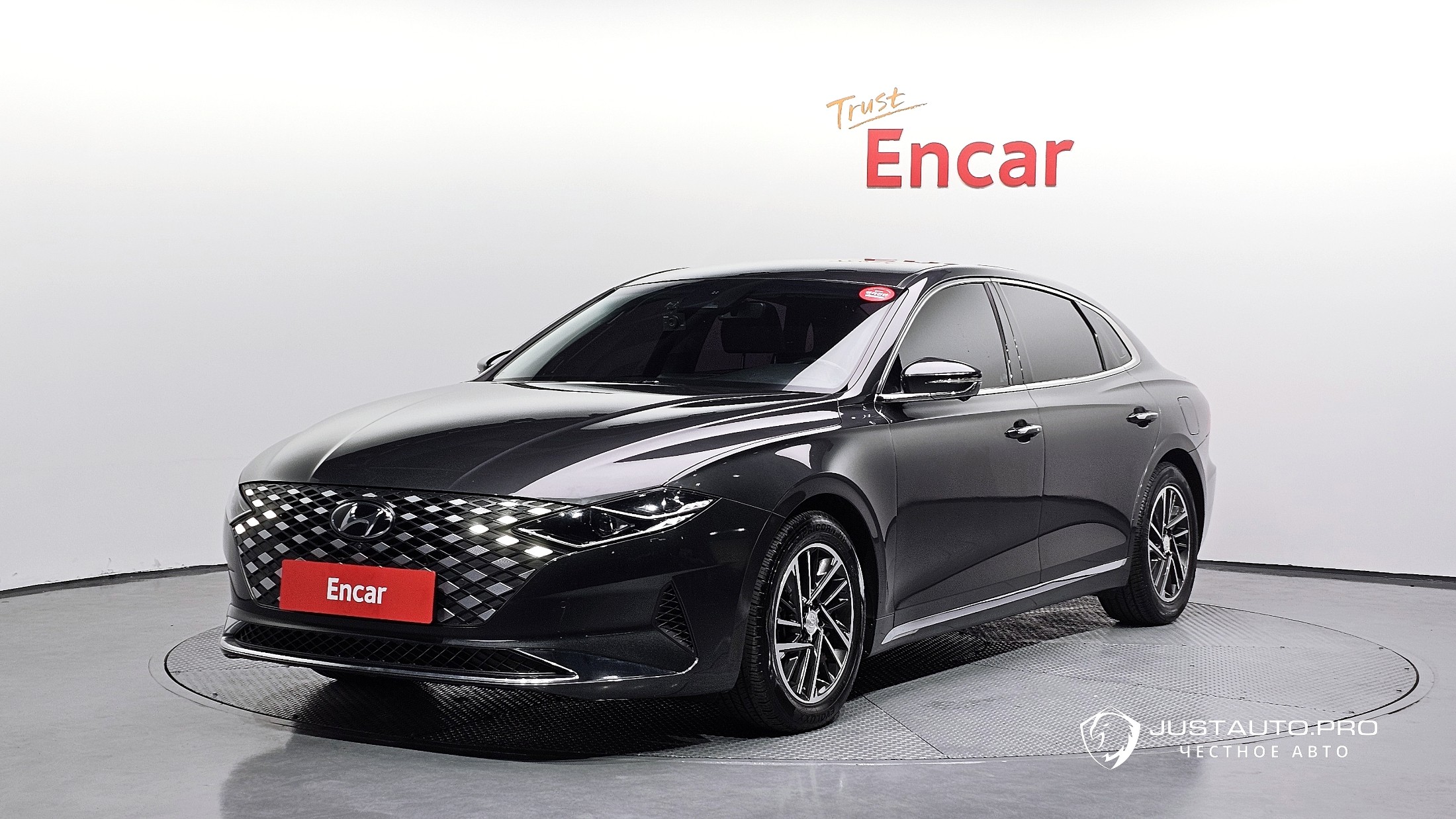 Автомобиль Hyundai Grandeur