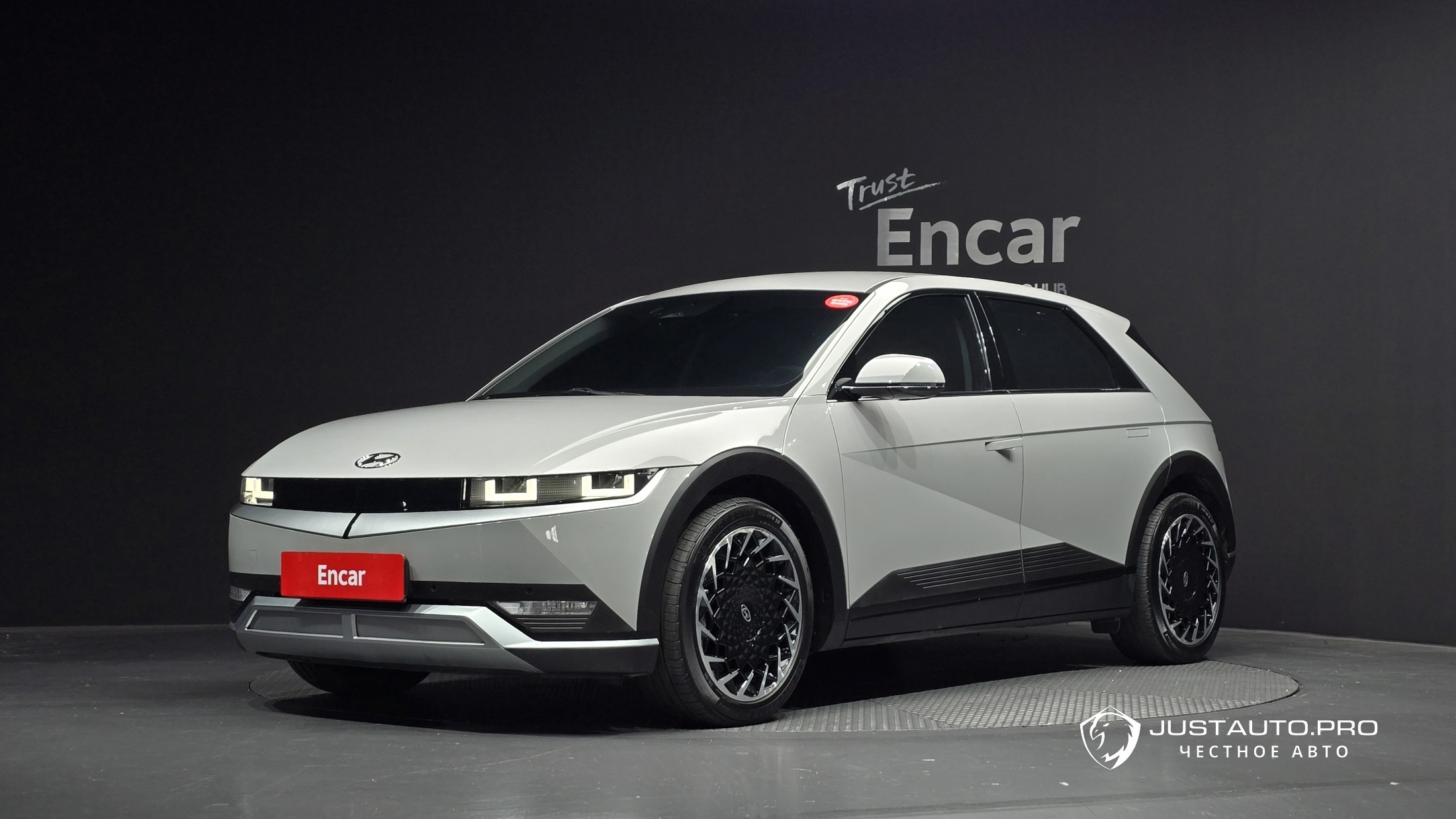 Автомобиль Hyundai Ioniq5