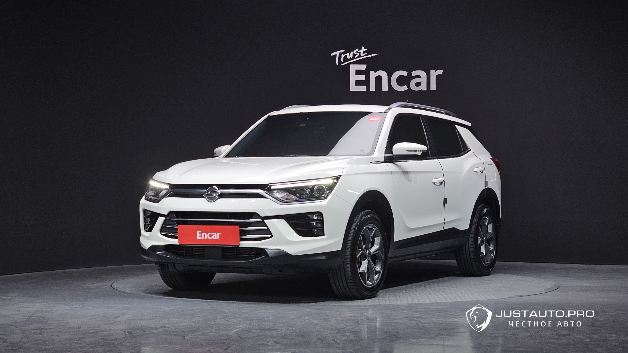 Автомобиль KG_Mobility_Ssangyong KORANDO