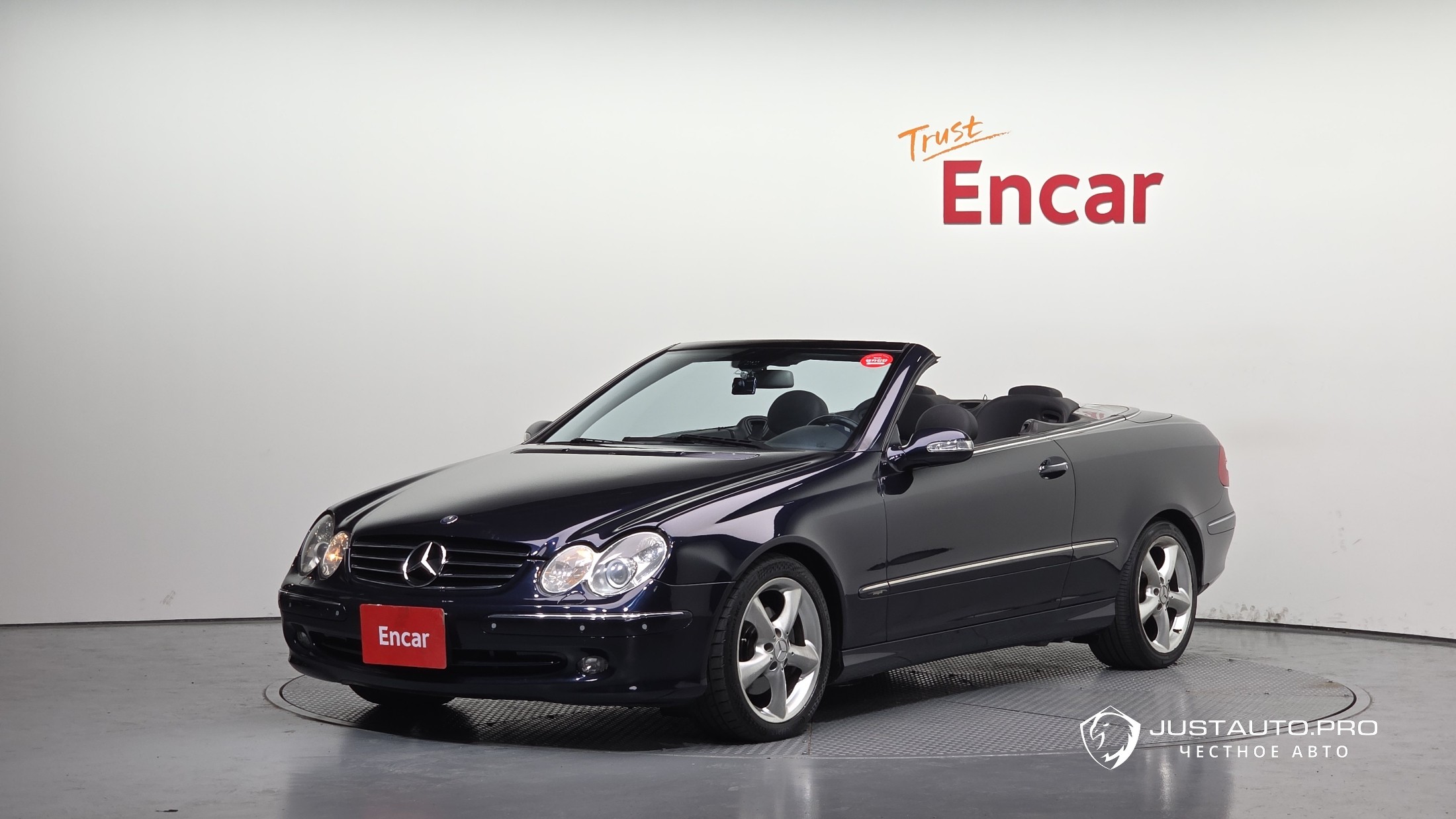 Автомобиль Mercedes-Benz CLK-Class