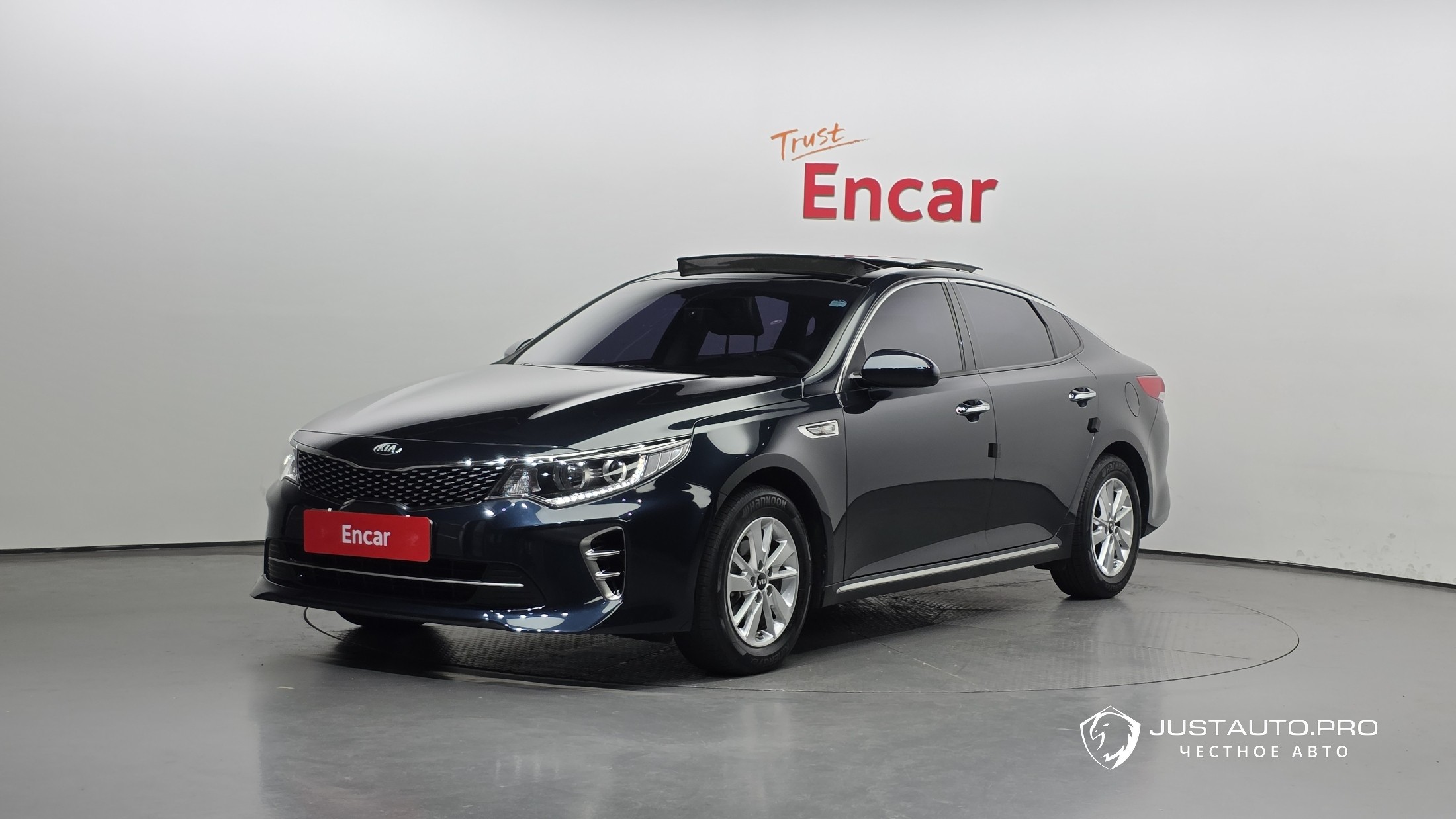 Автомобиль Kia K5