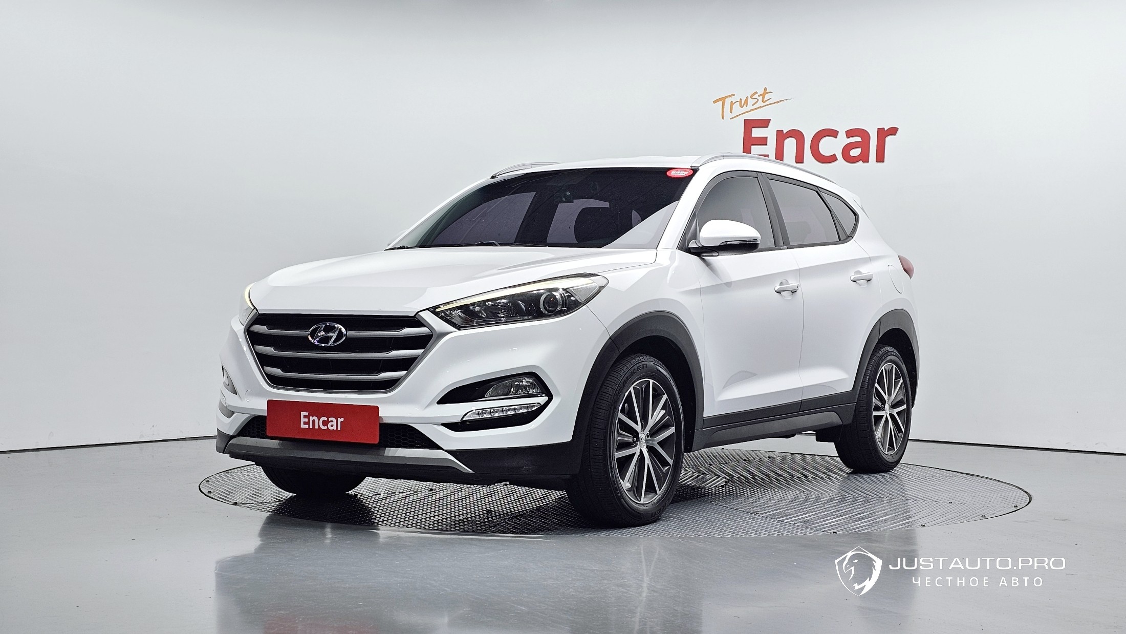 Автомобиль Hyundai Tucson
