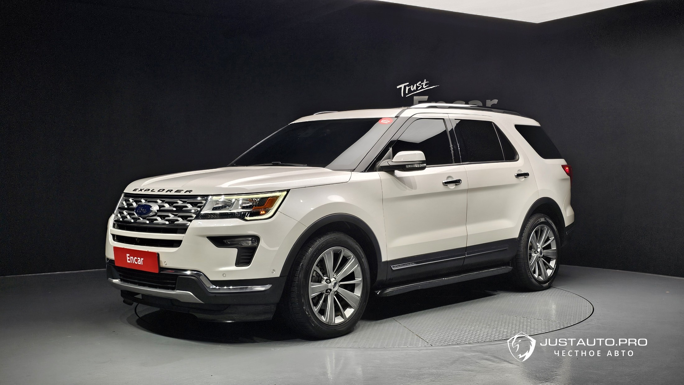 Автомобиль Ford Explorer