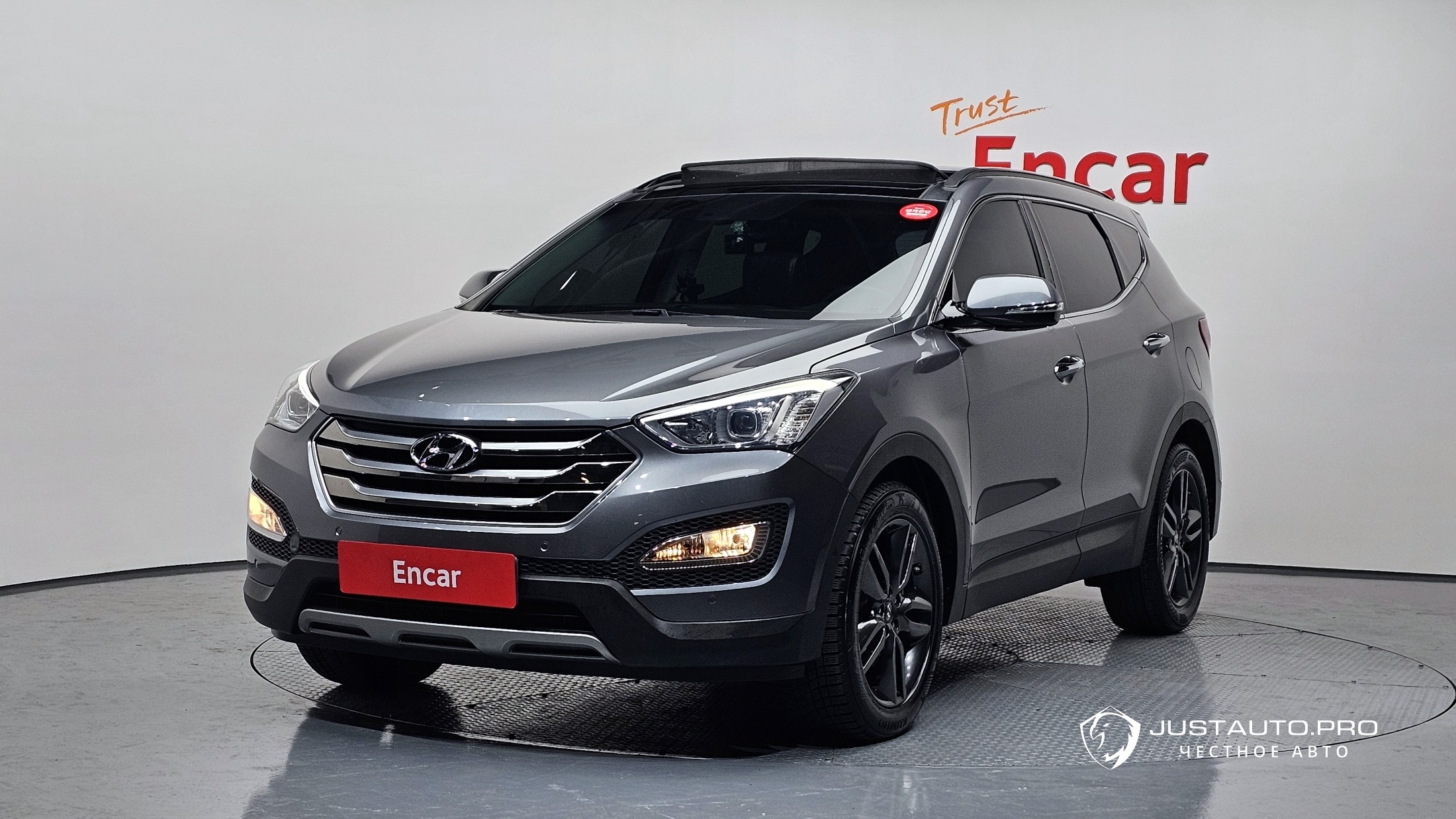 Автомобиль Hyundai Santafe