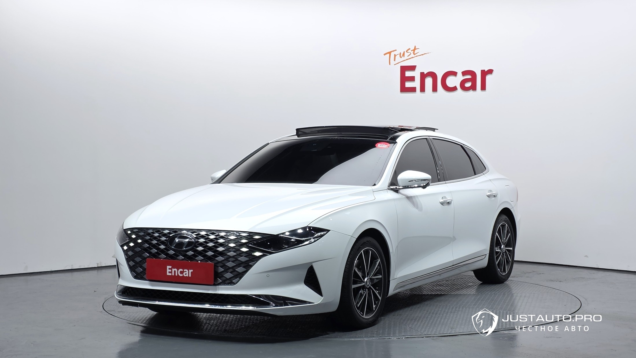 Автомобиль Hyundai Grandeur