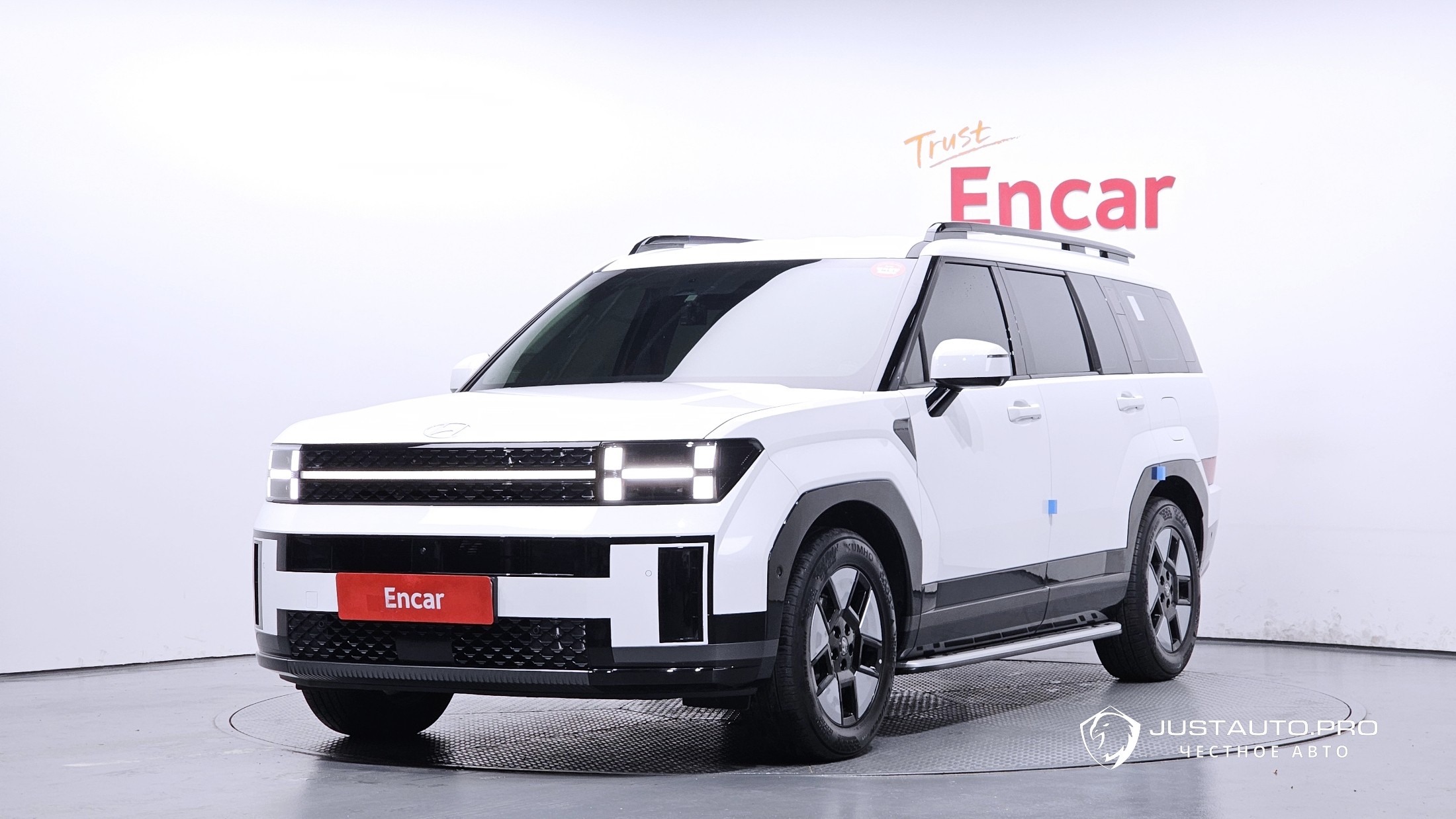 Автомобиль Hyundai Santafe