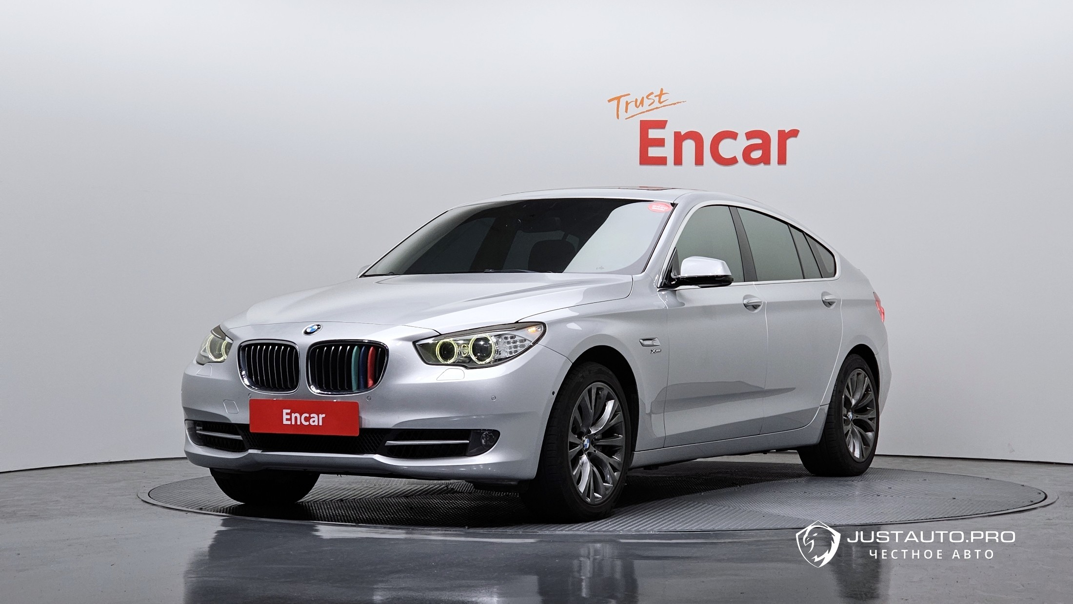 Автомобиль BMW Gran Turismo