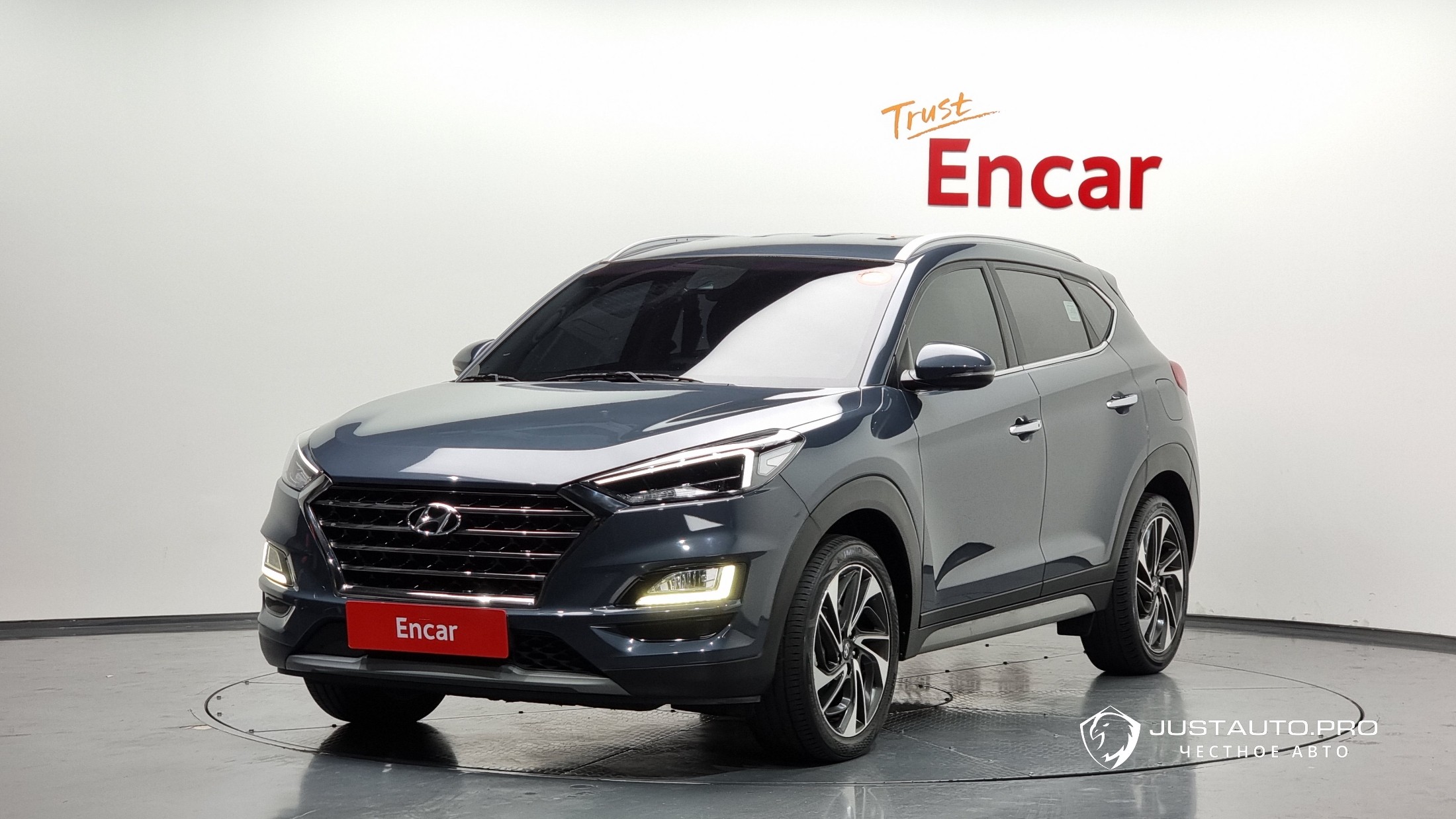 Автомобиль Hyundai Tucson