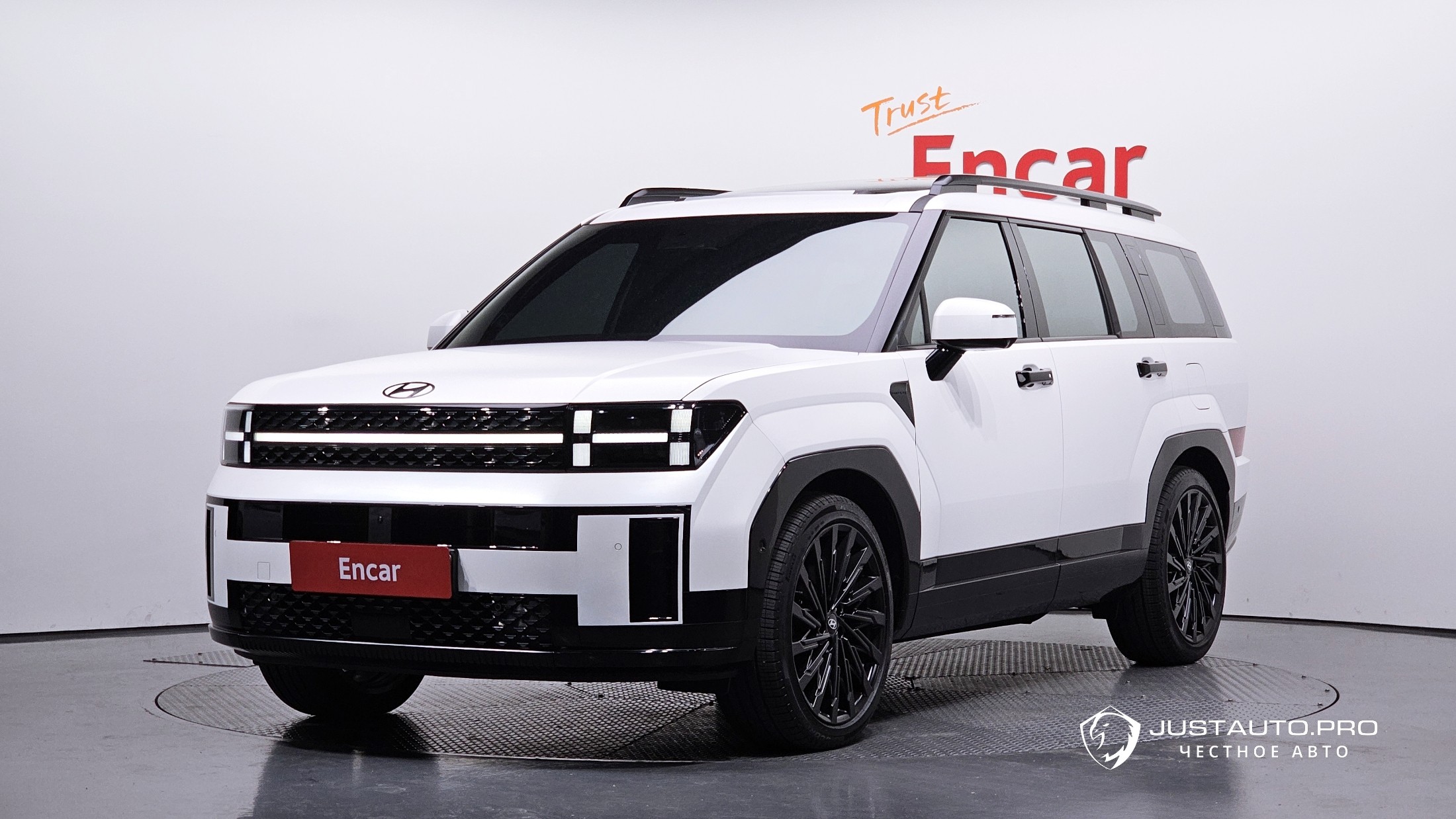 Автомобиль Hyundai Santafe