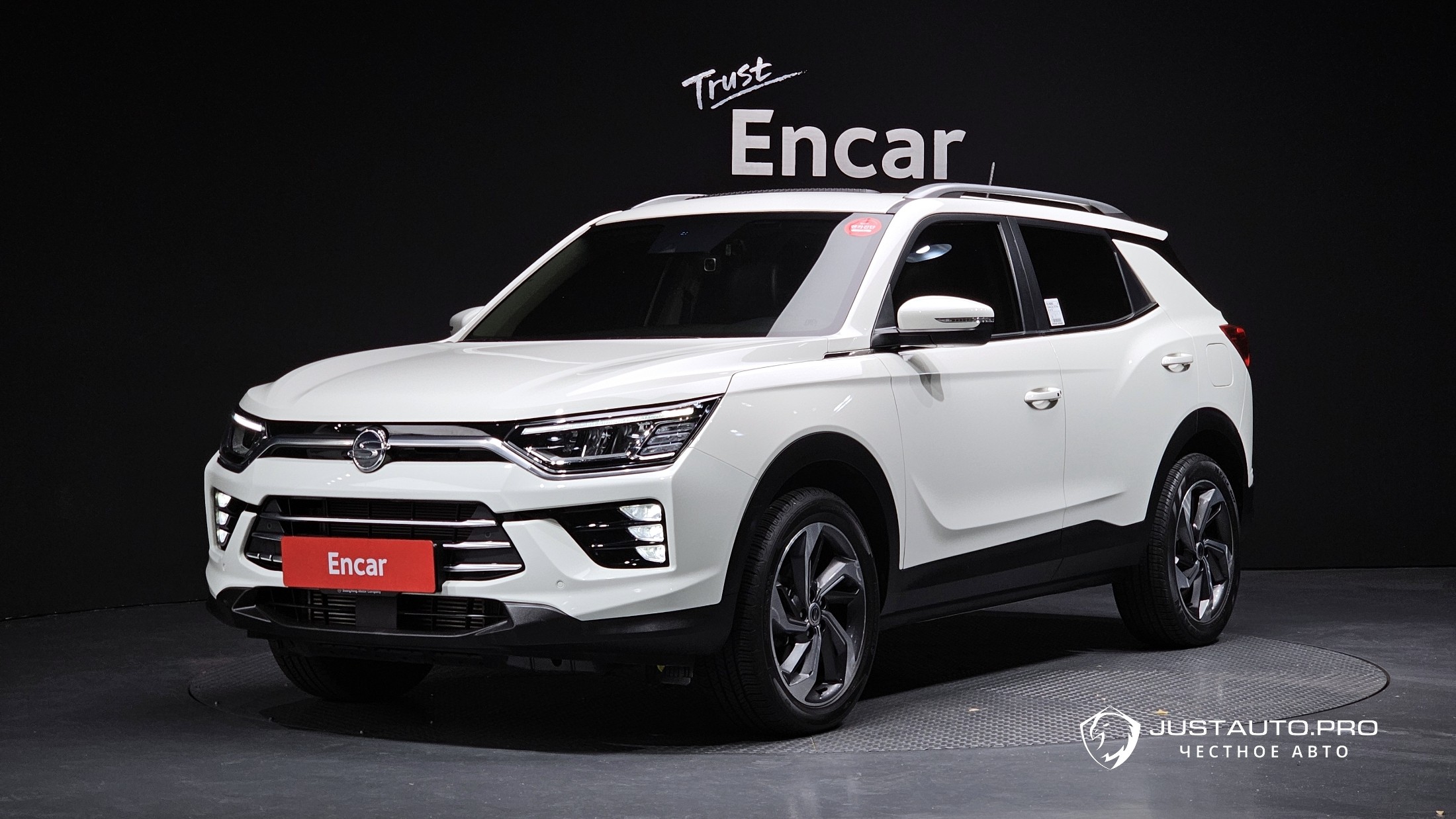 Автомобиль KG_Mobility_Ssangyong KORANDO