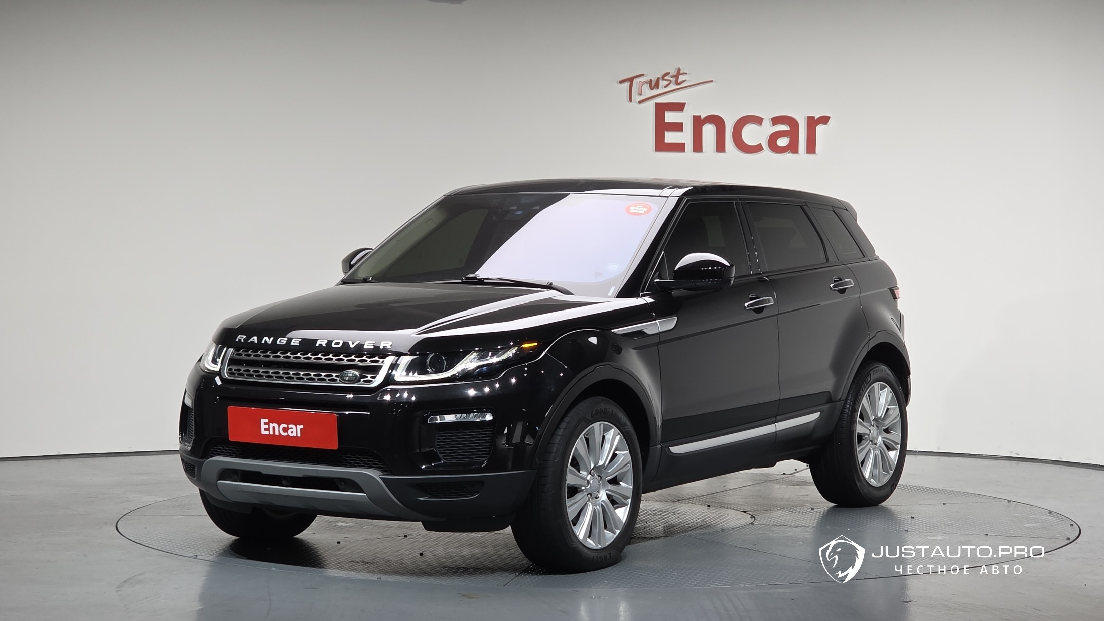 Автомобиль Land Rover Range Rover Evoque