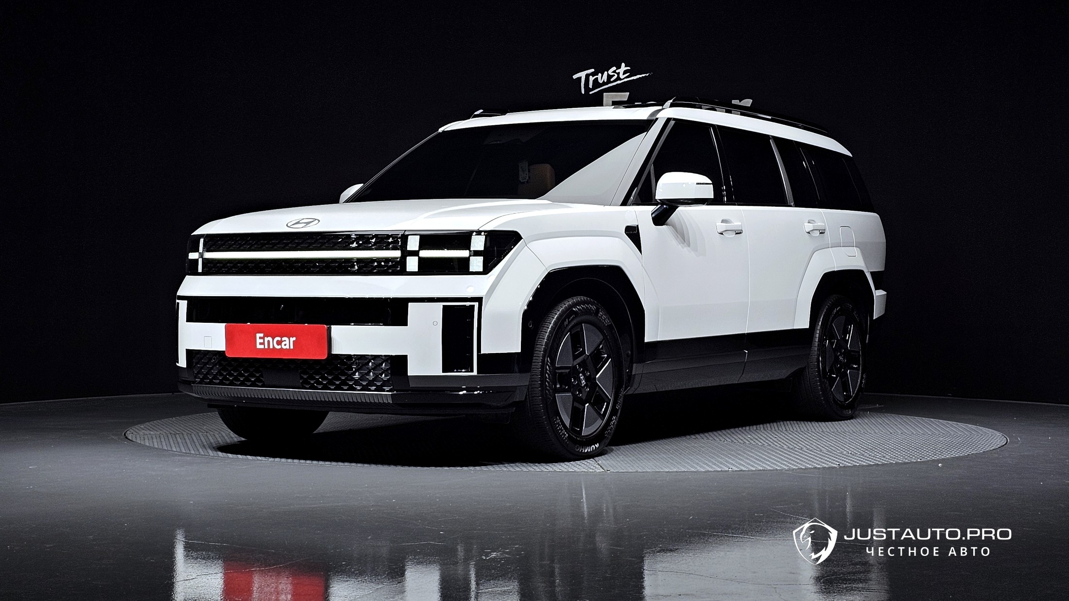 Автомобиль Hyundai Santafe