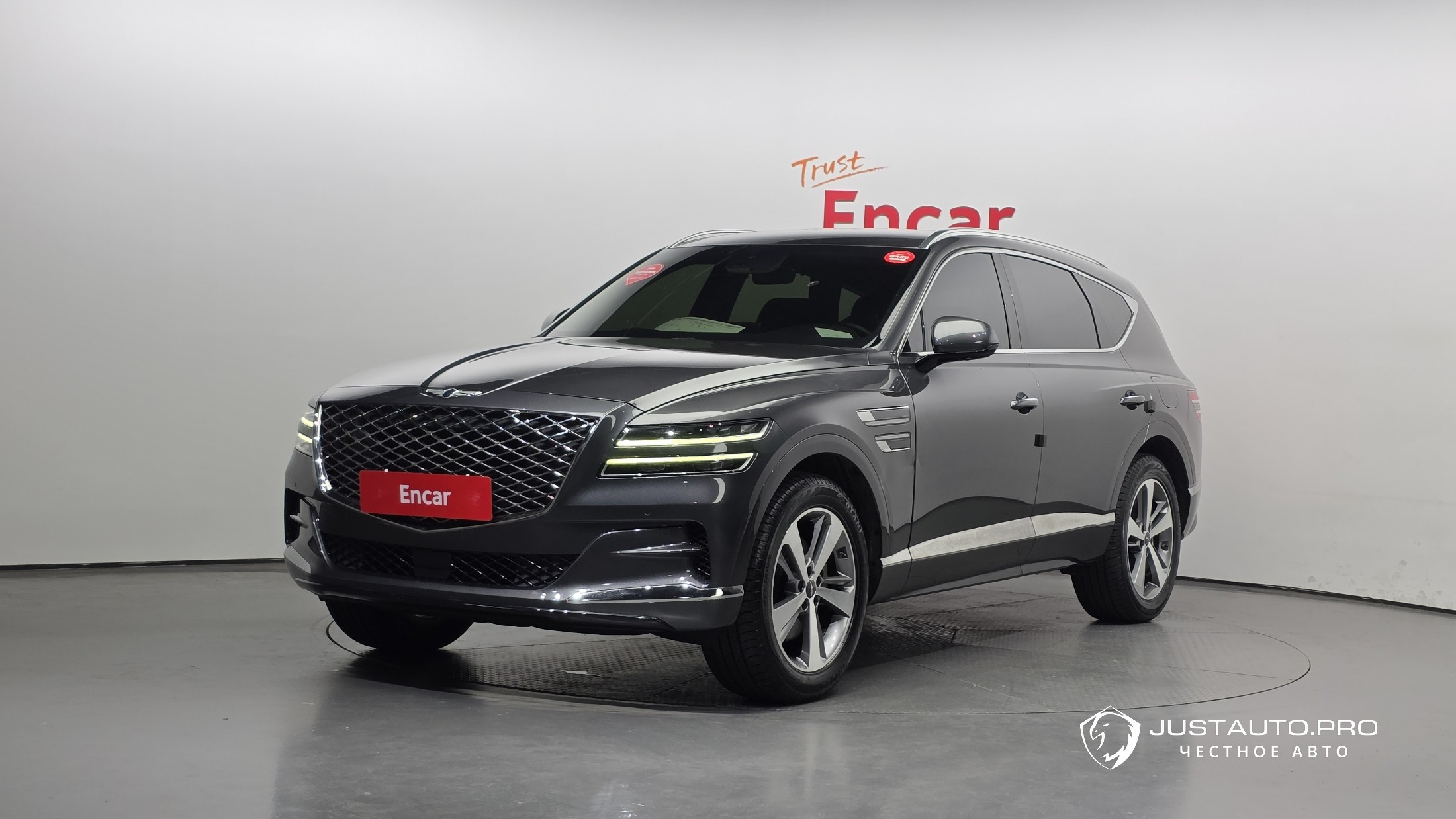 Автомобиль Genesis GV80