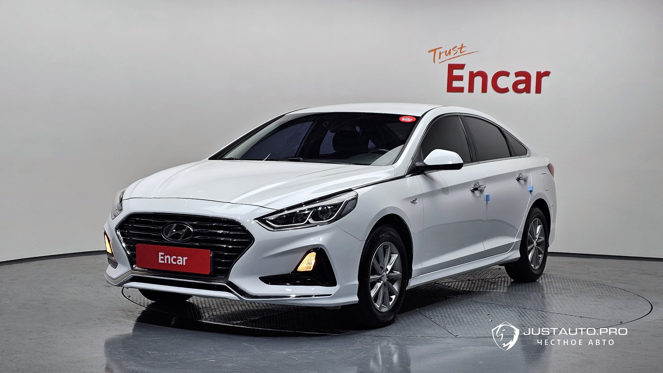 Автомобиль Hyundai Sonata