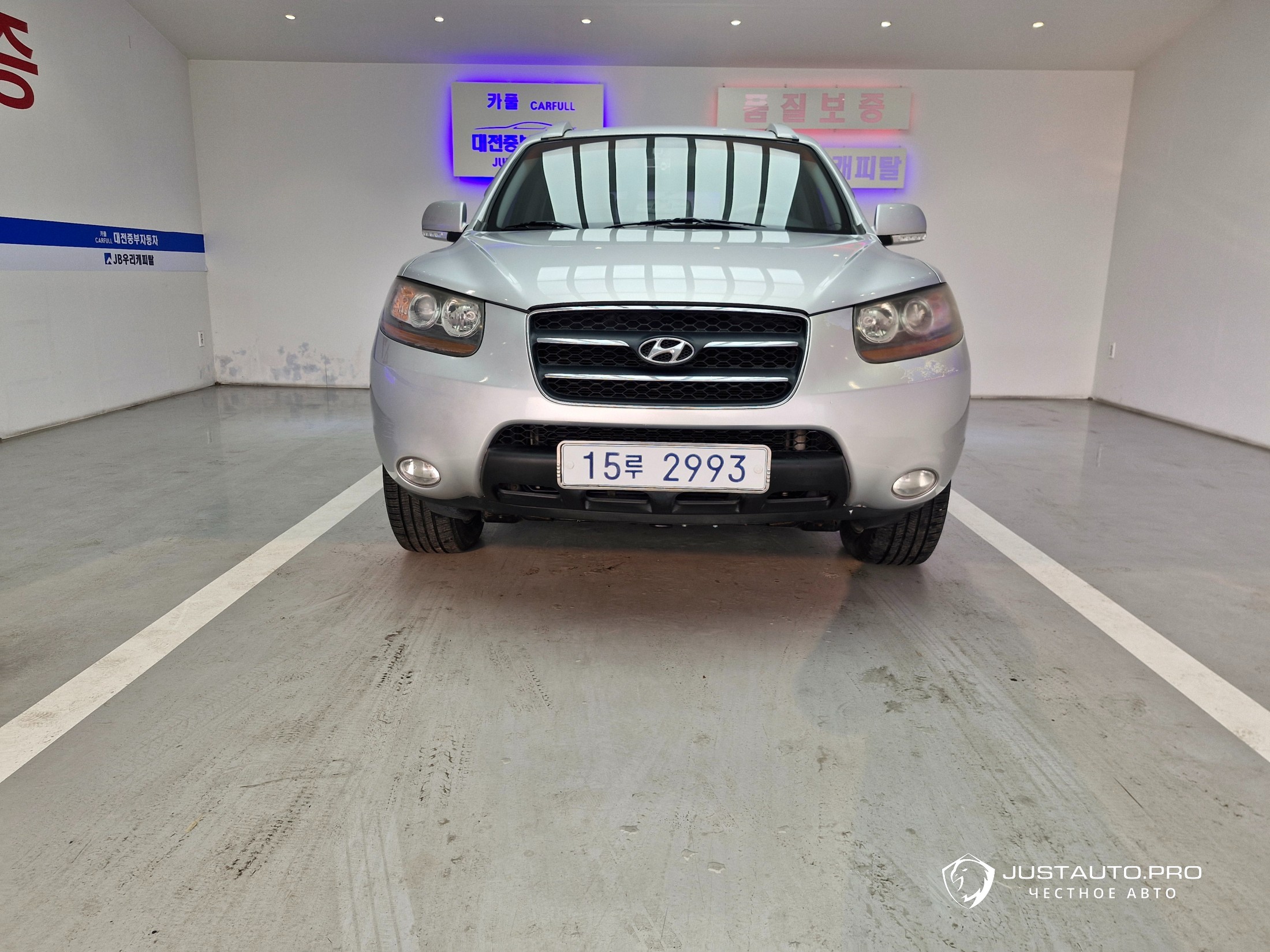 Автомобиль Hyundai Santafe