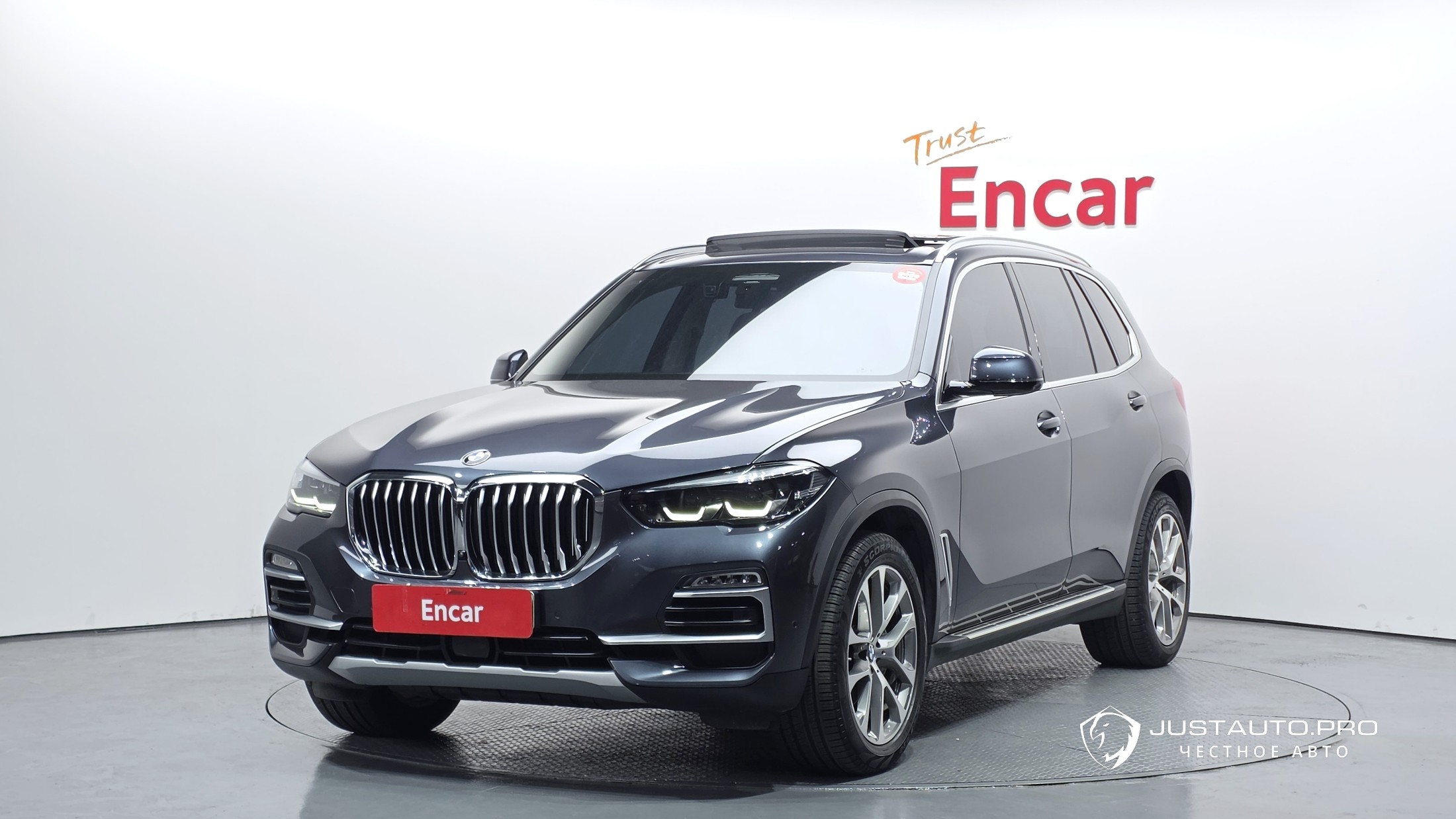 Автомобиль BMW X5