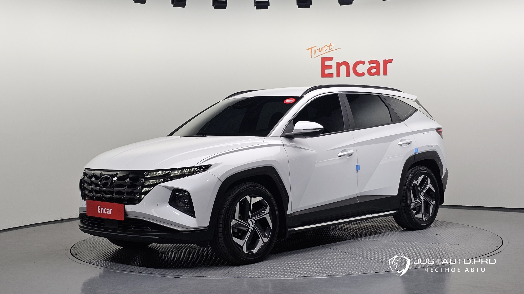 Автомобиль Hyundai Tucson