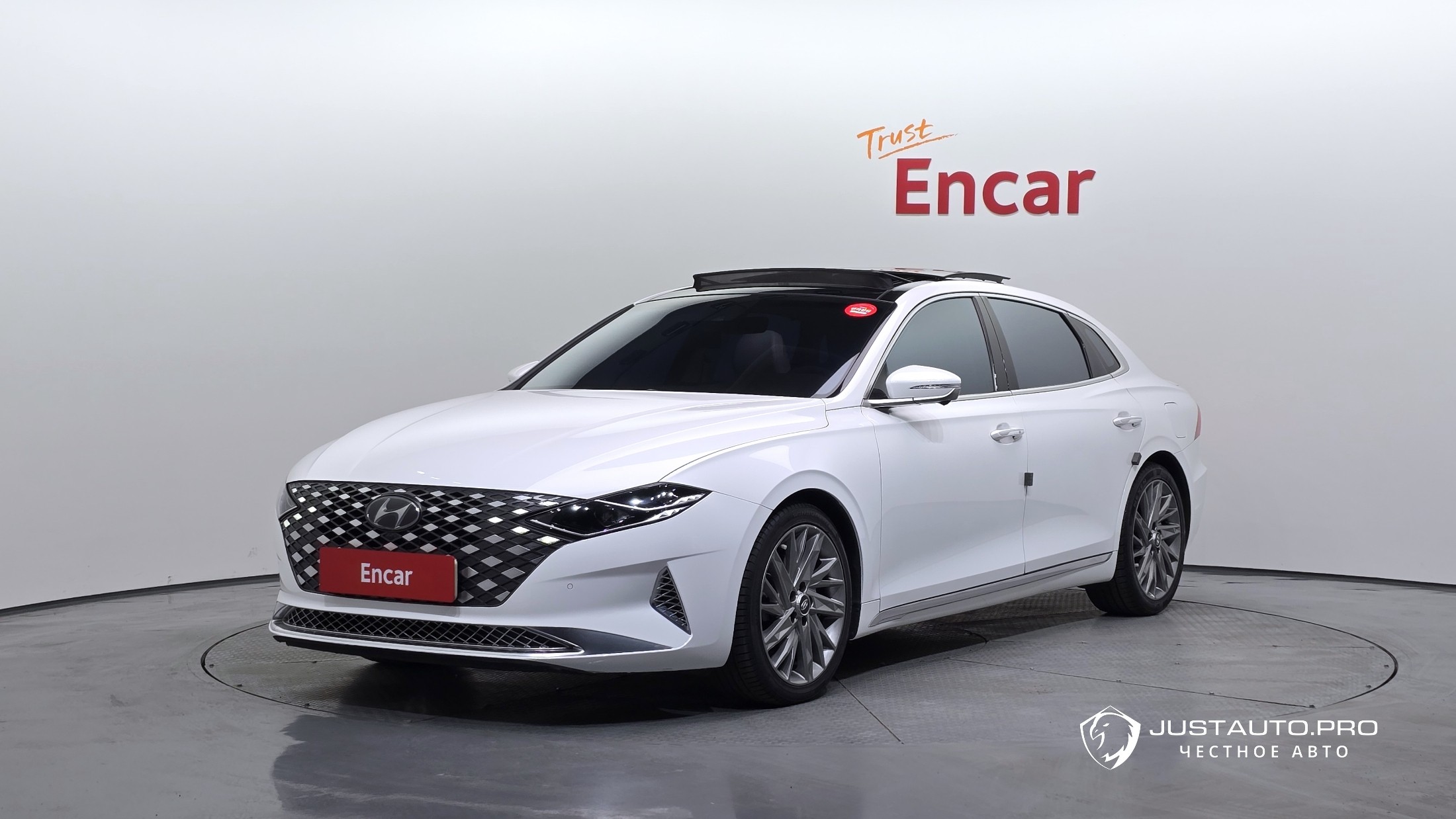 Автомобиль Hyundai Grandeur