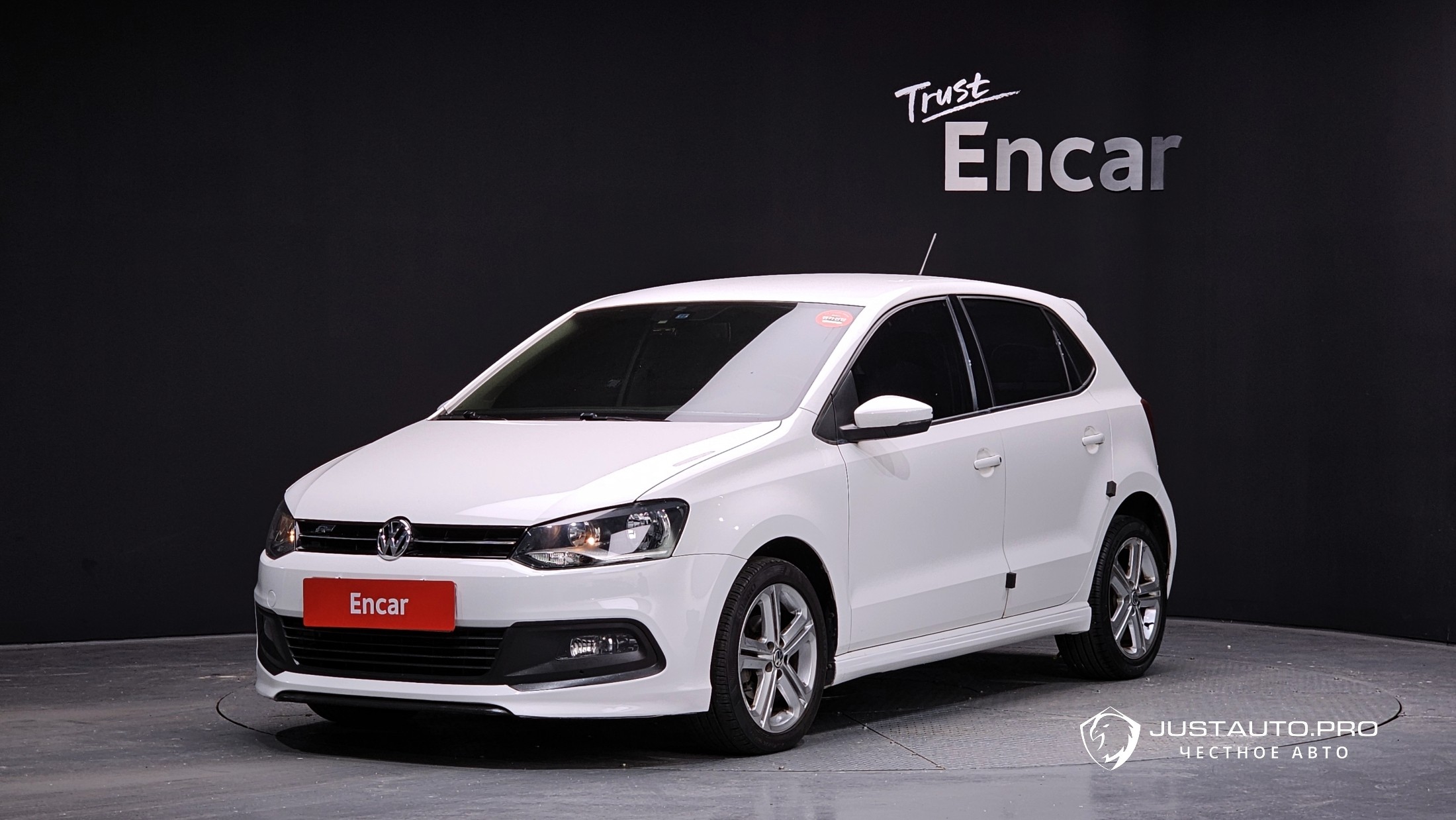 Автомобиль Volkswagen Polo