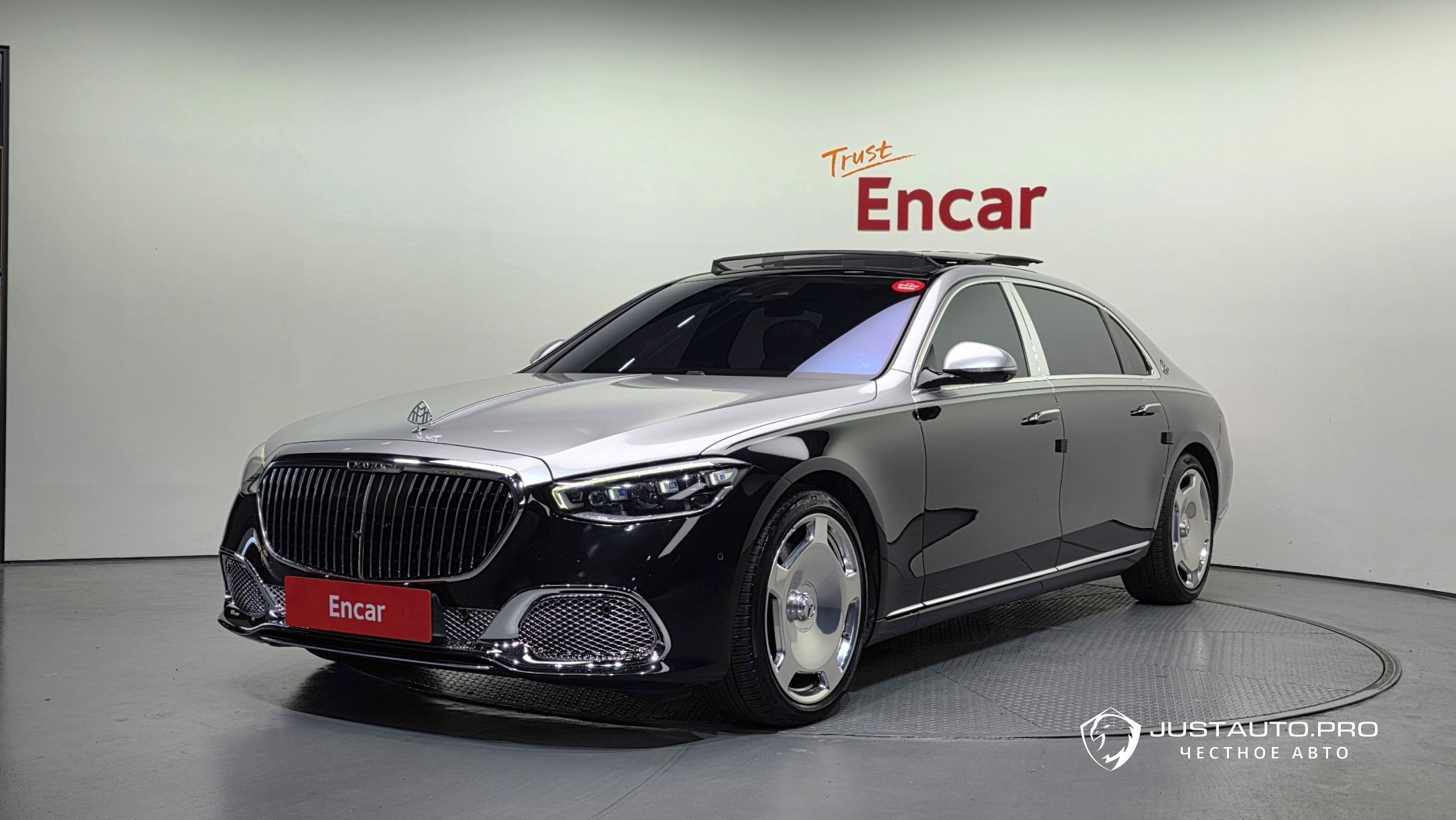 Автомобиль Mercedes-Benz S-Class