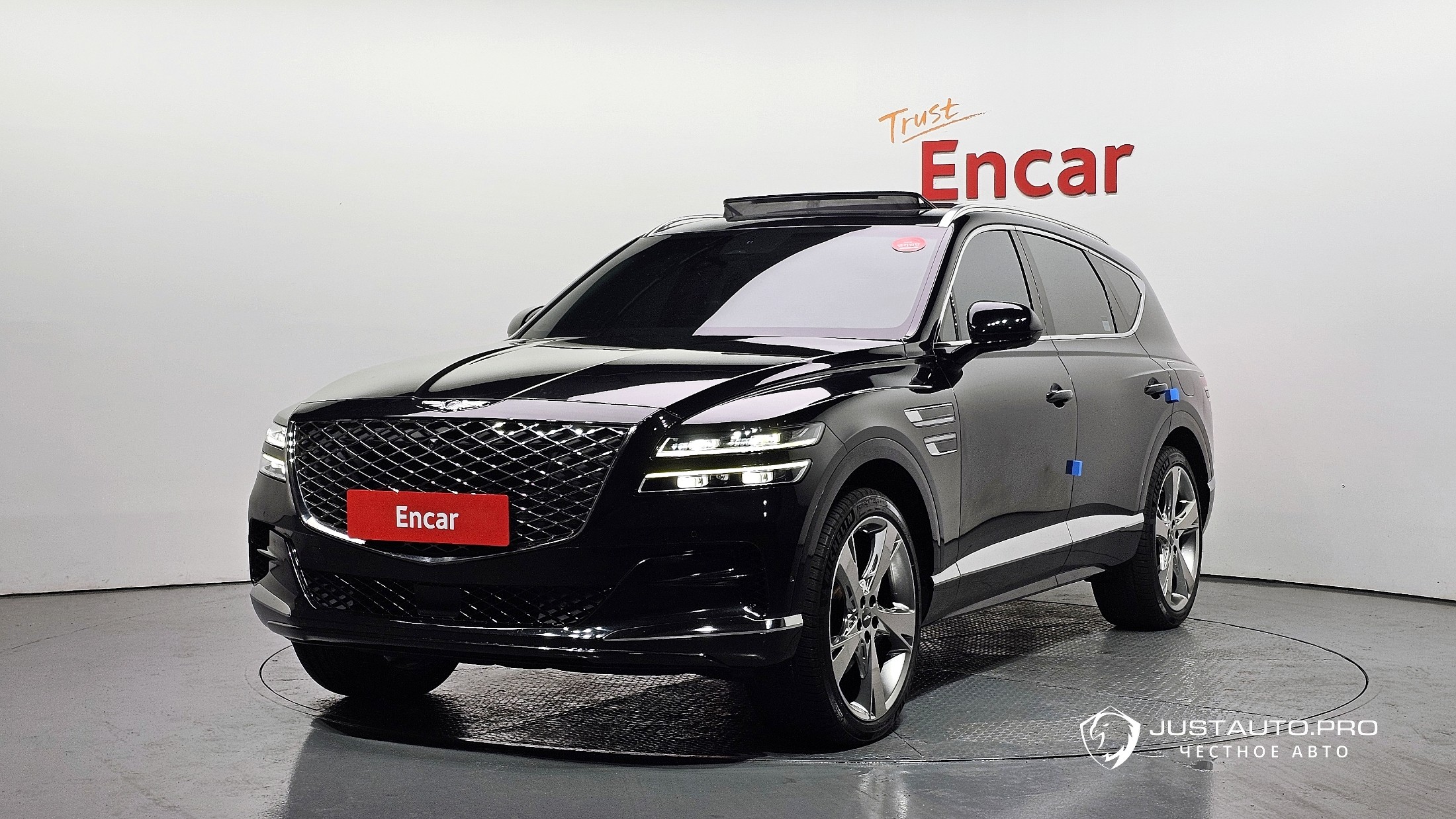 Автомобиль Genesis GV80