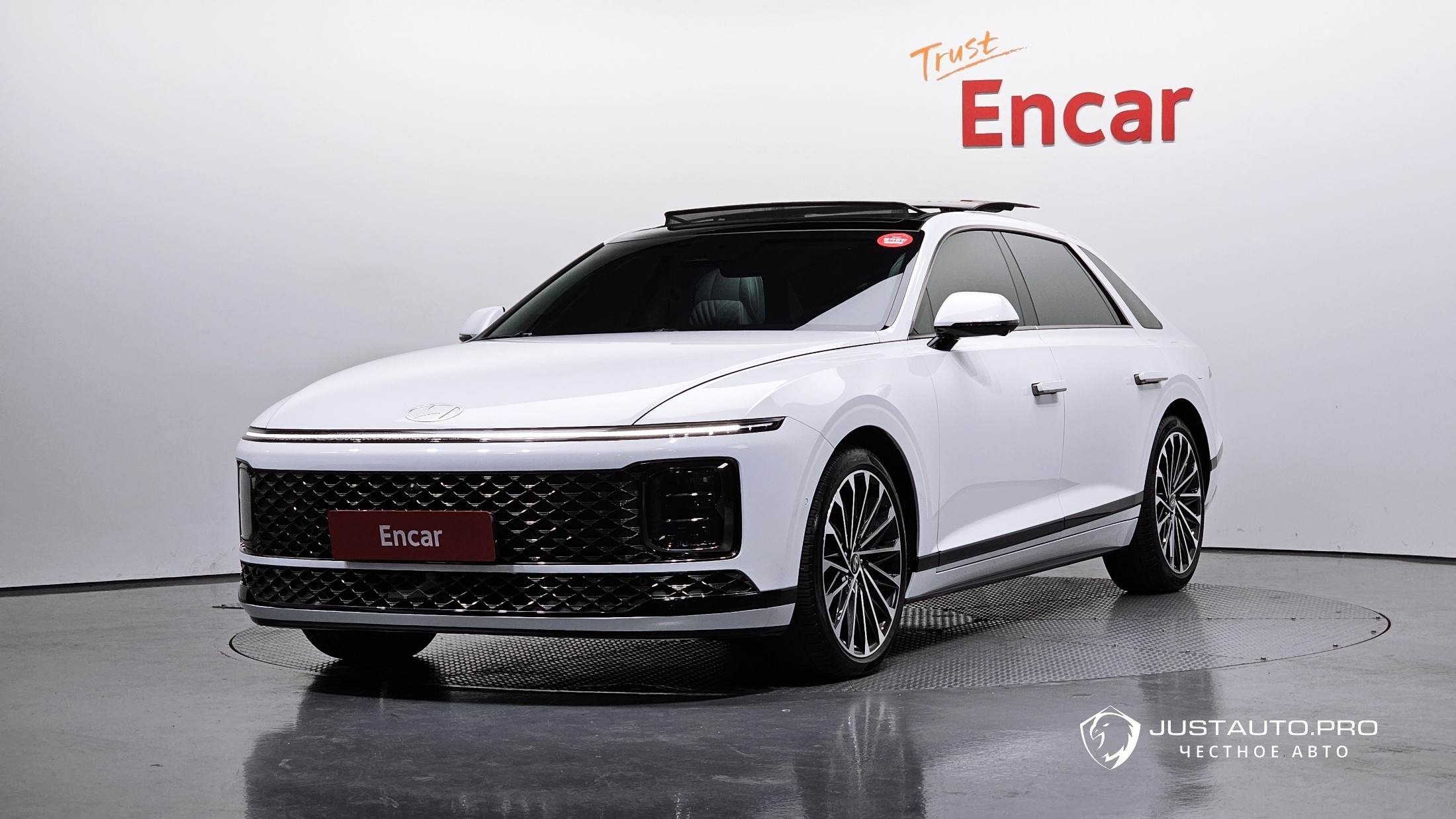 Автомобиль Hyundai Grandeur