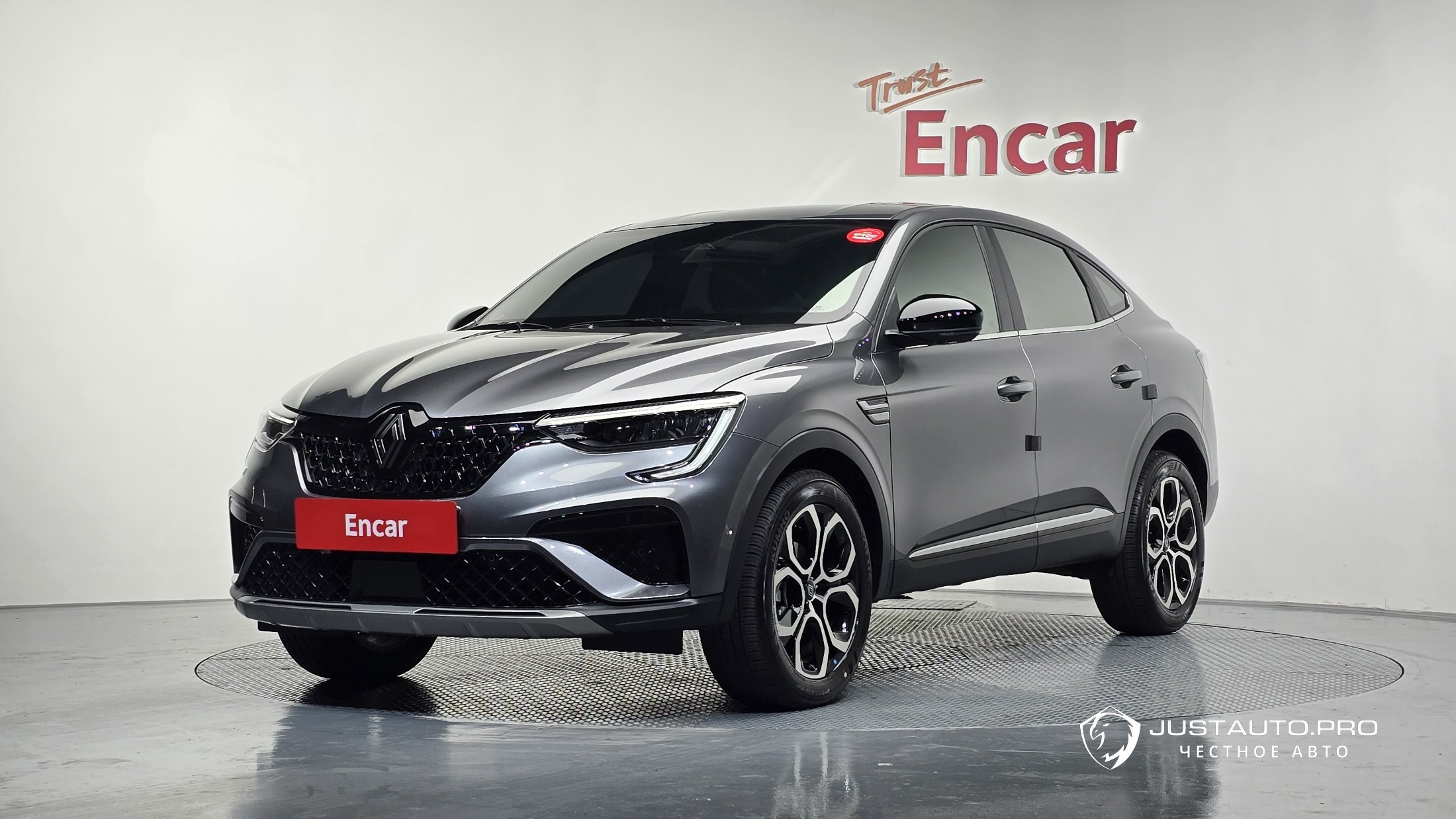 Автомобиль Renault-KoreaSamsung Arkana