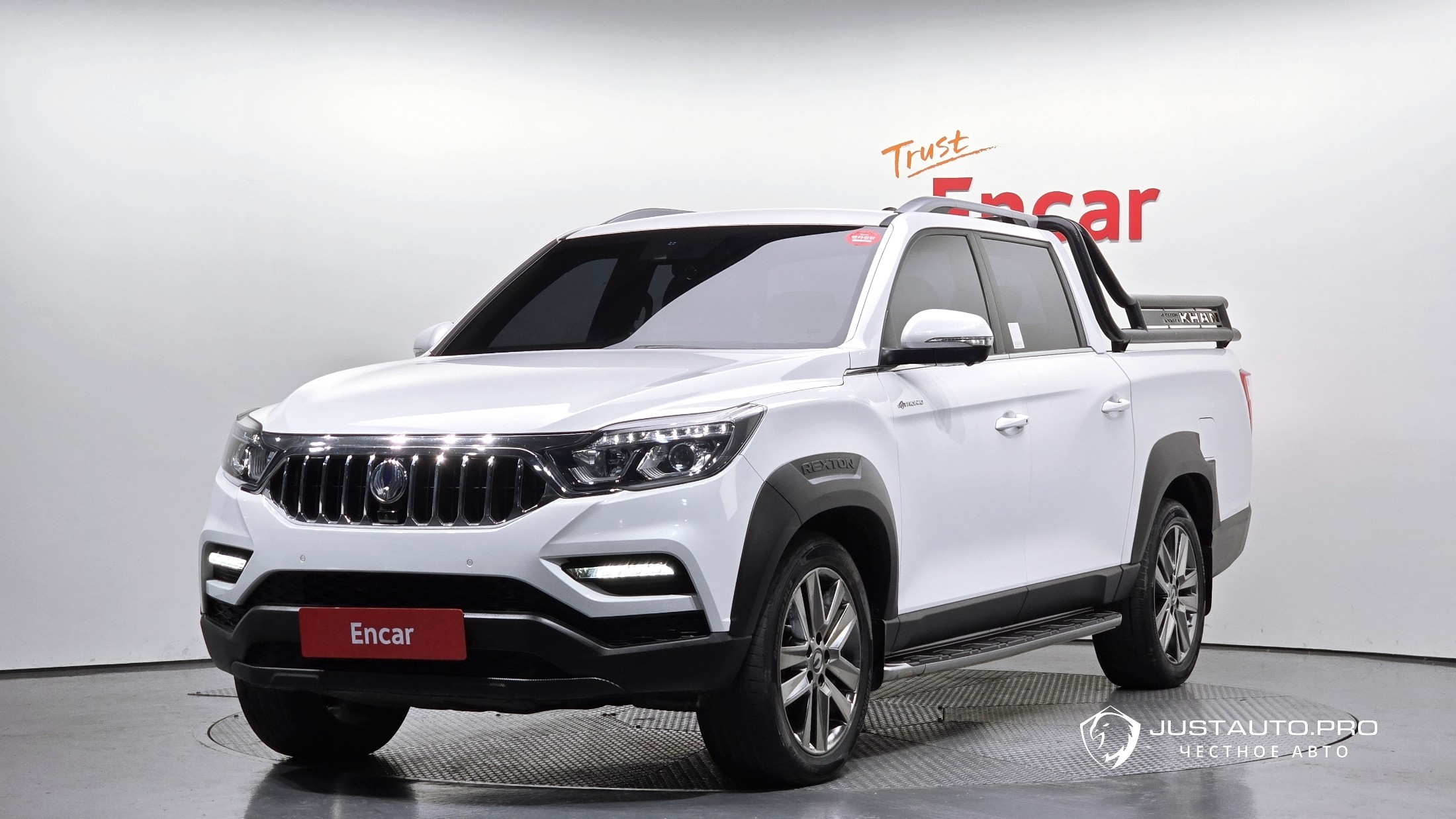 Автомобиль KG_Mobility_Ssangyong Rexton