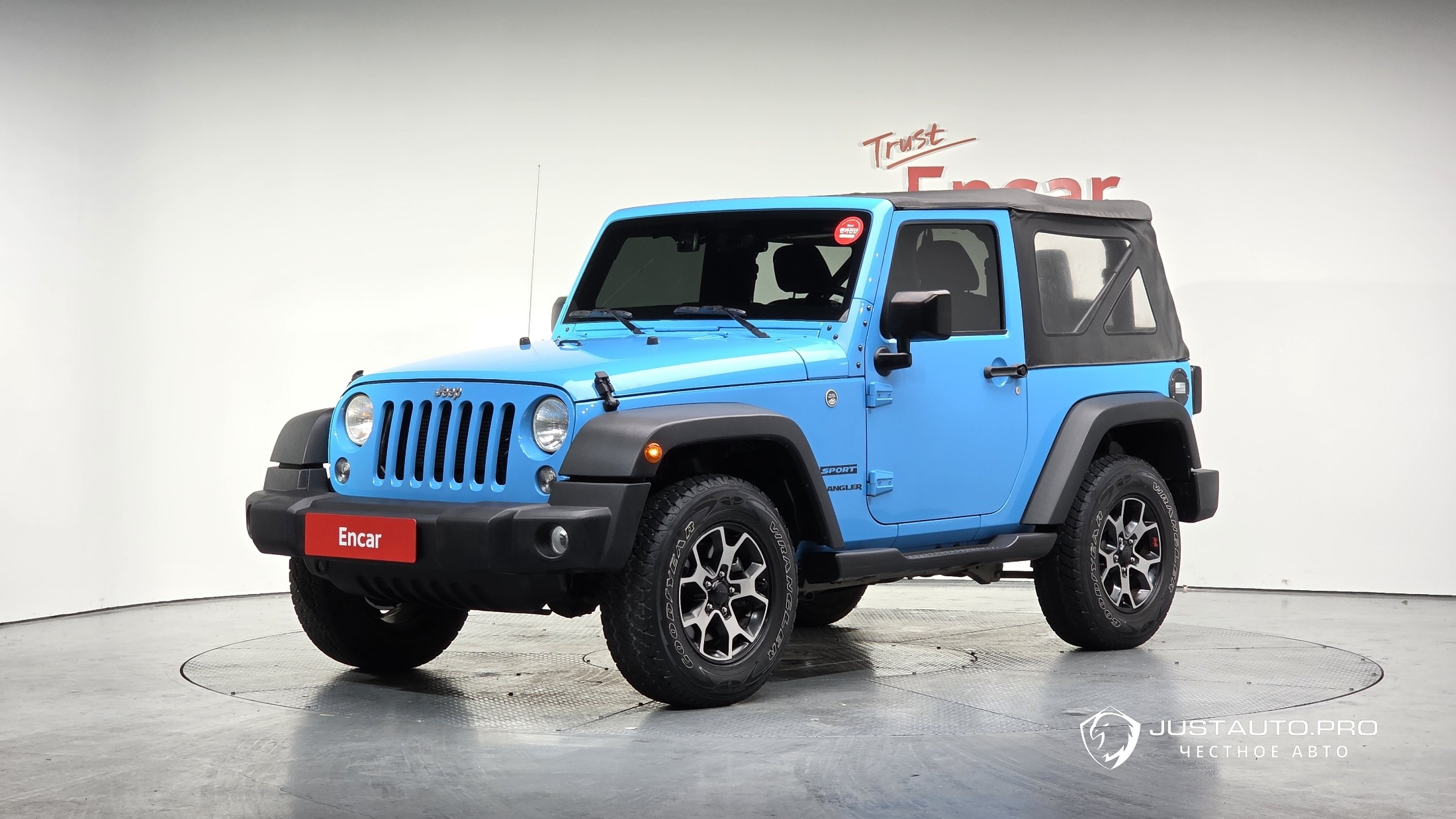 Автомобиль Jeep Wrangler