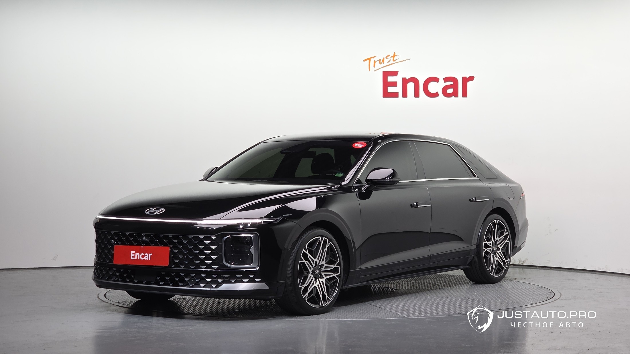 Автомобиль Hyundai Grandeur