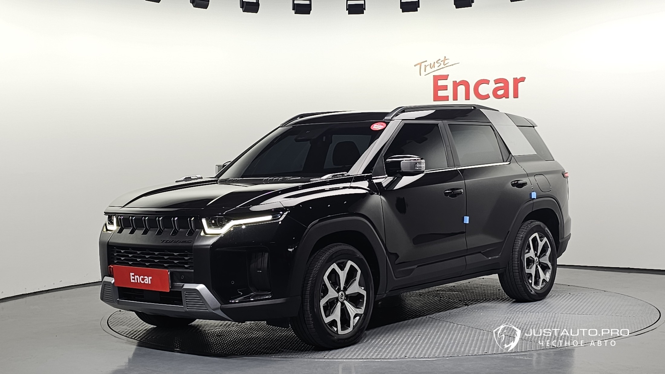 Автомобиль KG_Mobility_Ssangyong Torres