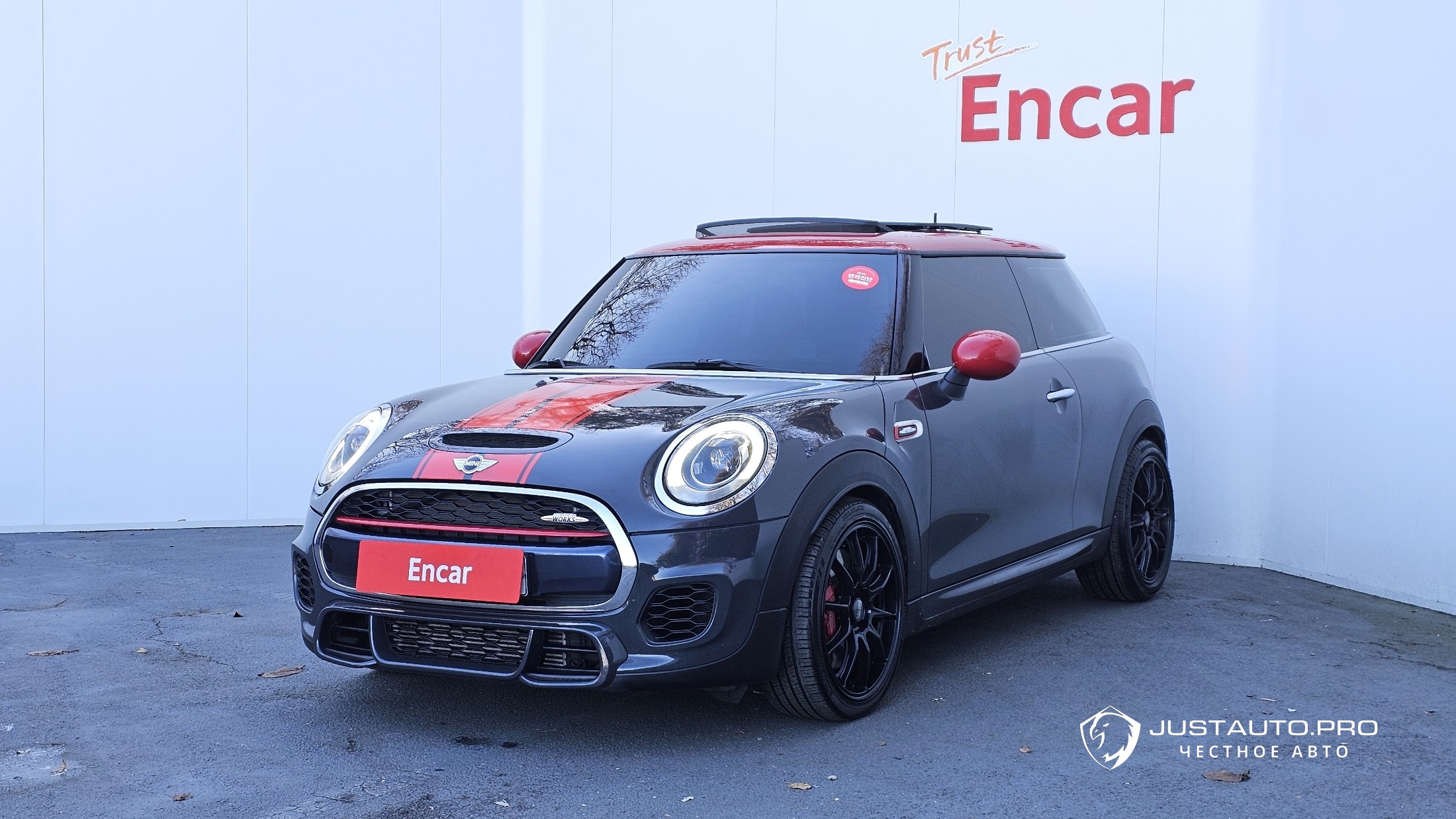 Автомобиль Mini Cooper