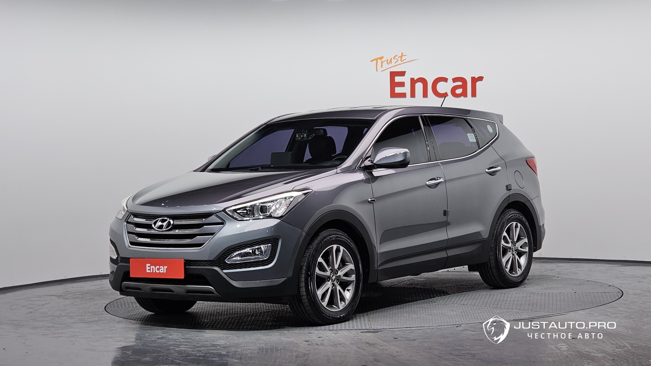 Автомобиль Hyundai Santafe