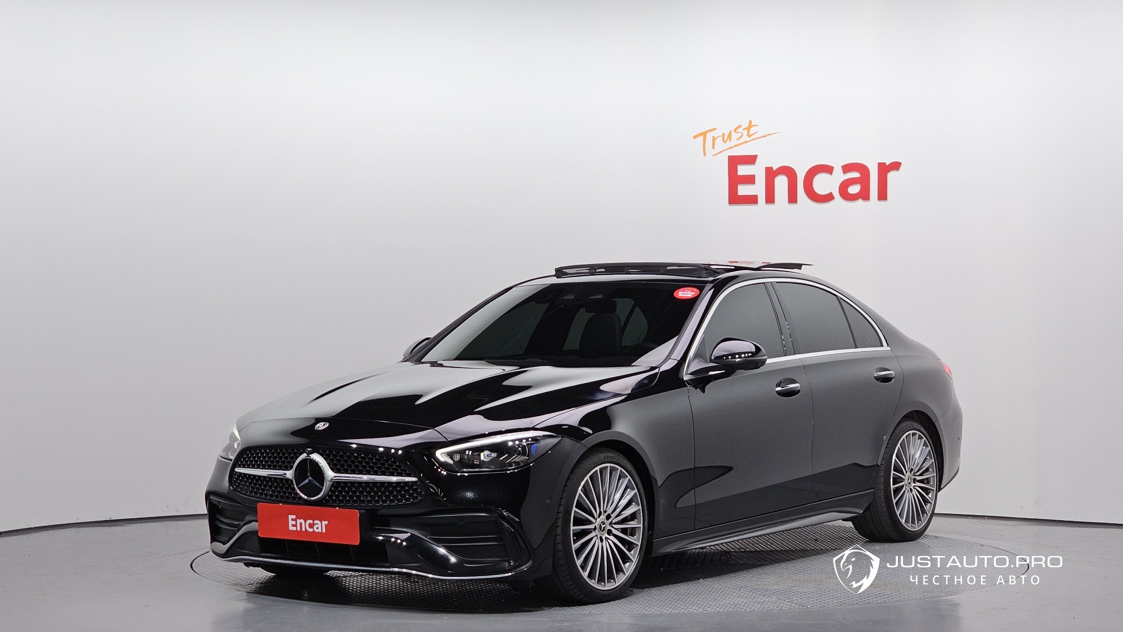 Автомобиль Mercedes-Benz C-Class