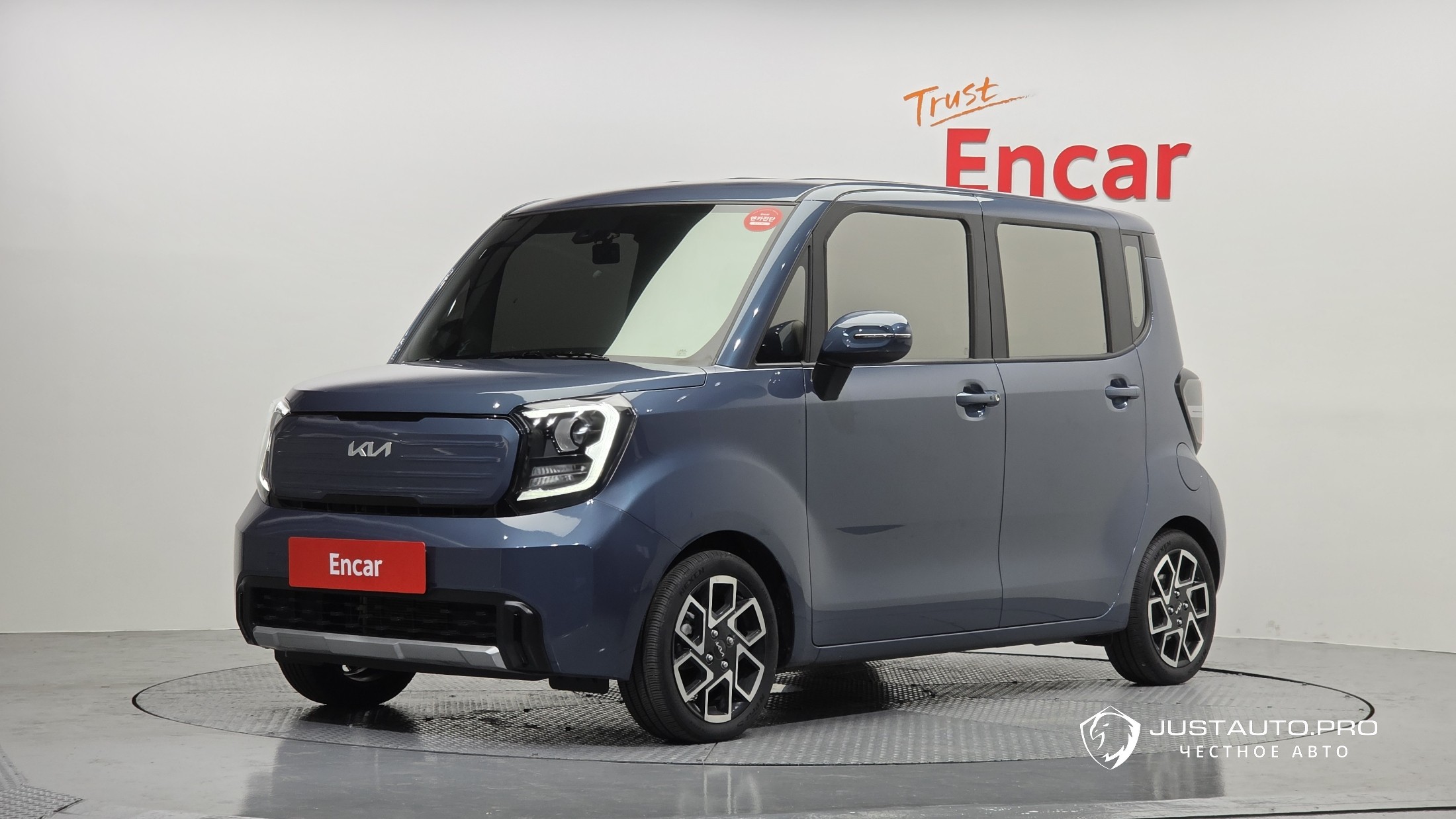 Автомобиль Kia RAY