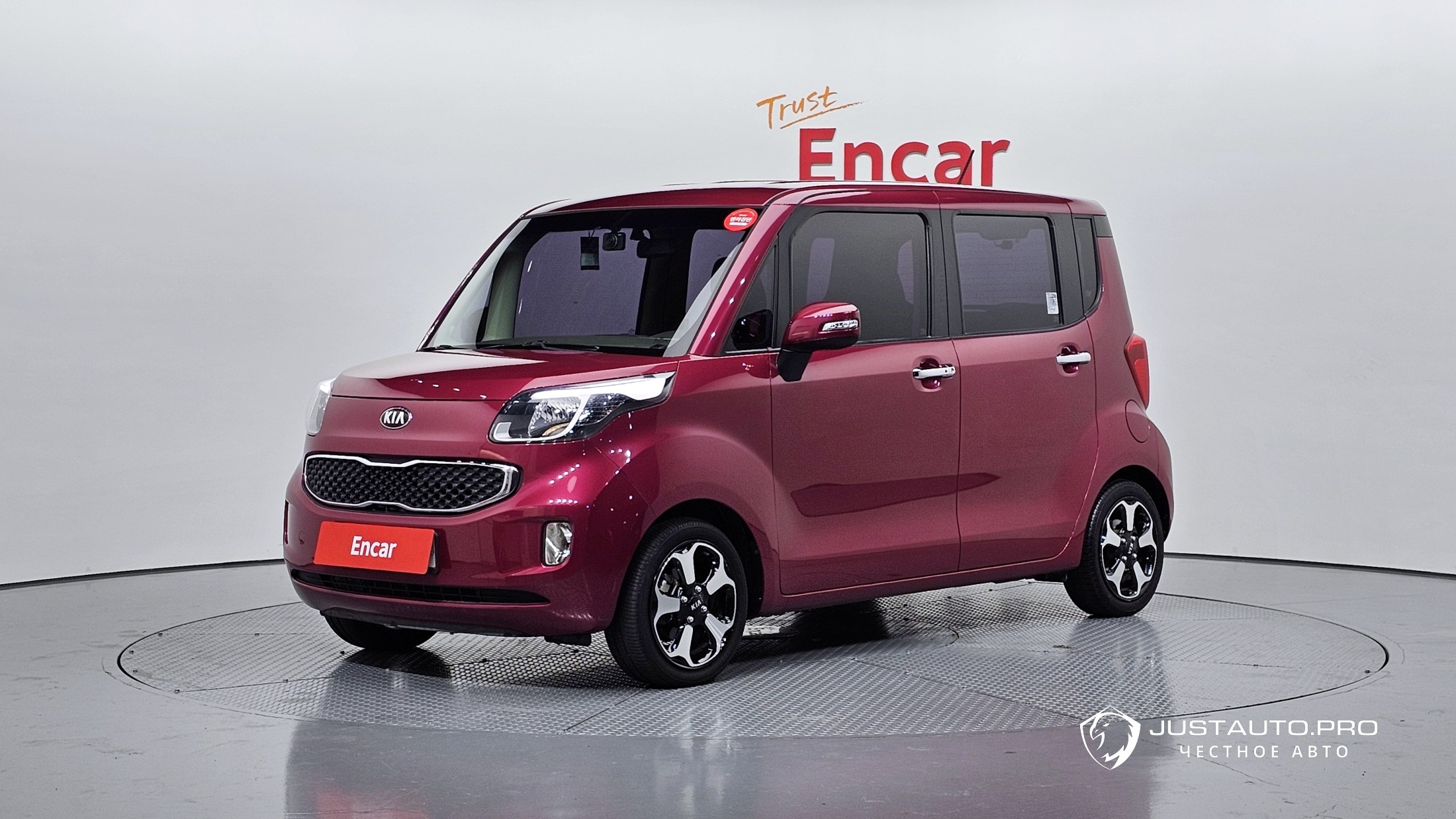Автомобиль Kia RAY