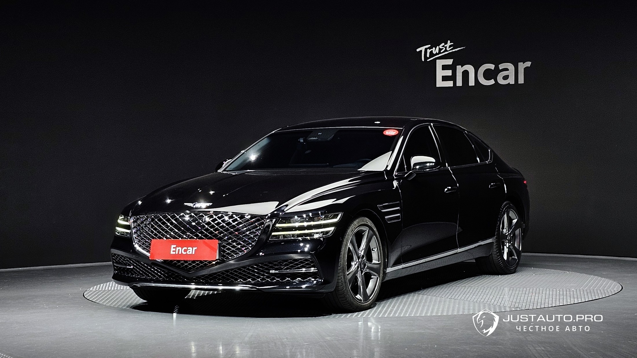 Автомобиль Genesis G80