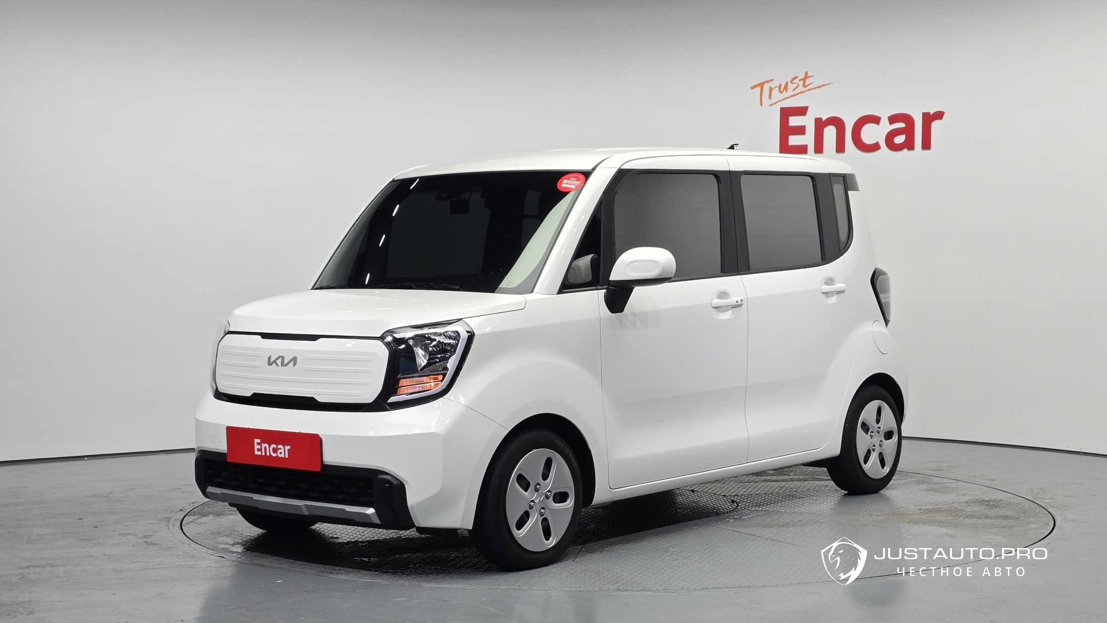 Автомобиль Kia RAY