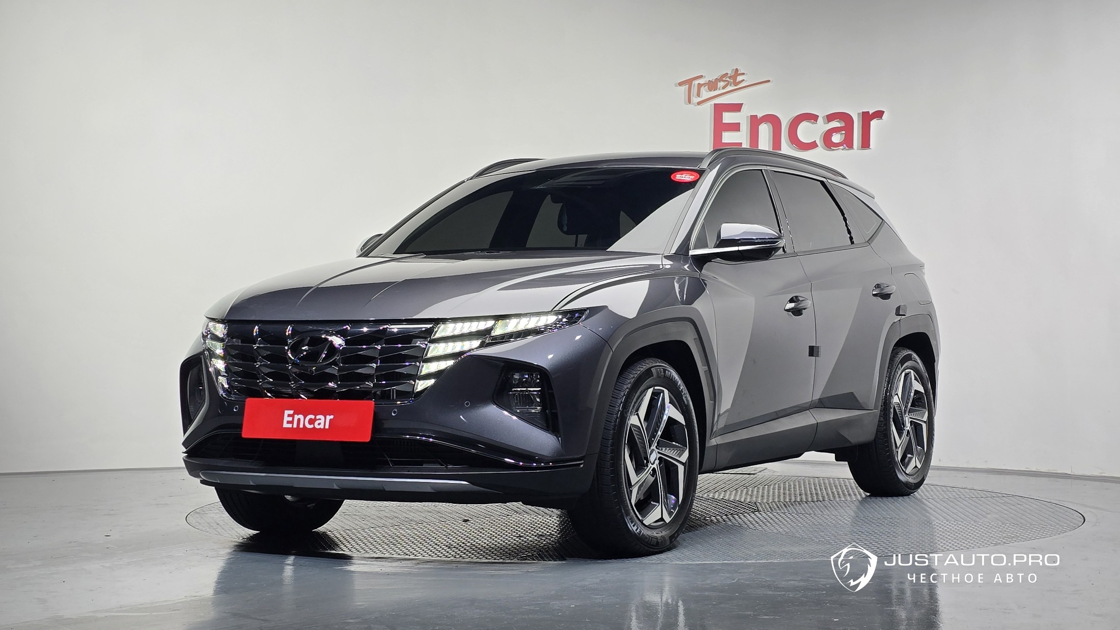 Автомобиль Hyundai Tucson