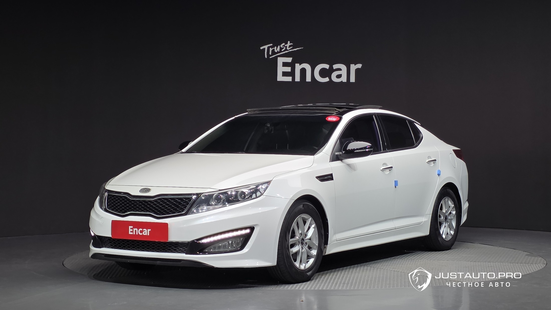 Автомобиль Kia K5