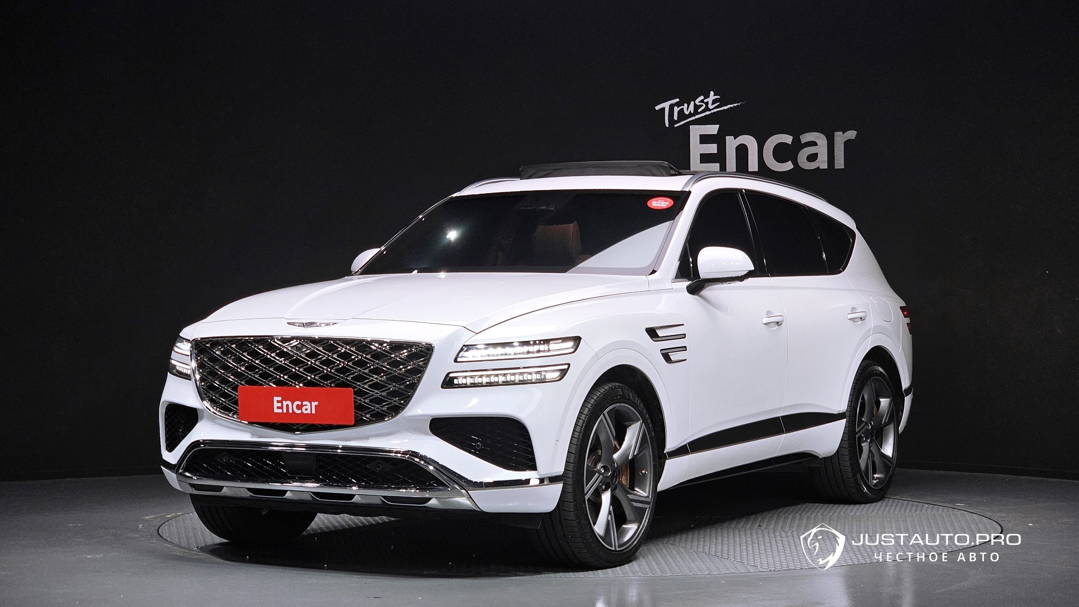 Автомобиль Genesis GV80