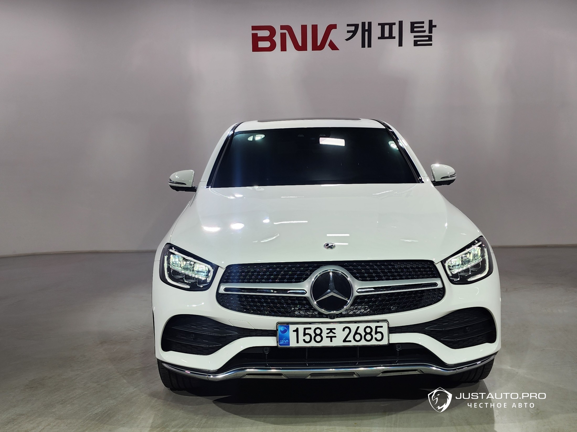 Автомобиль Mercedes-Benz GLC-Class