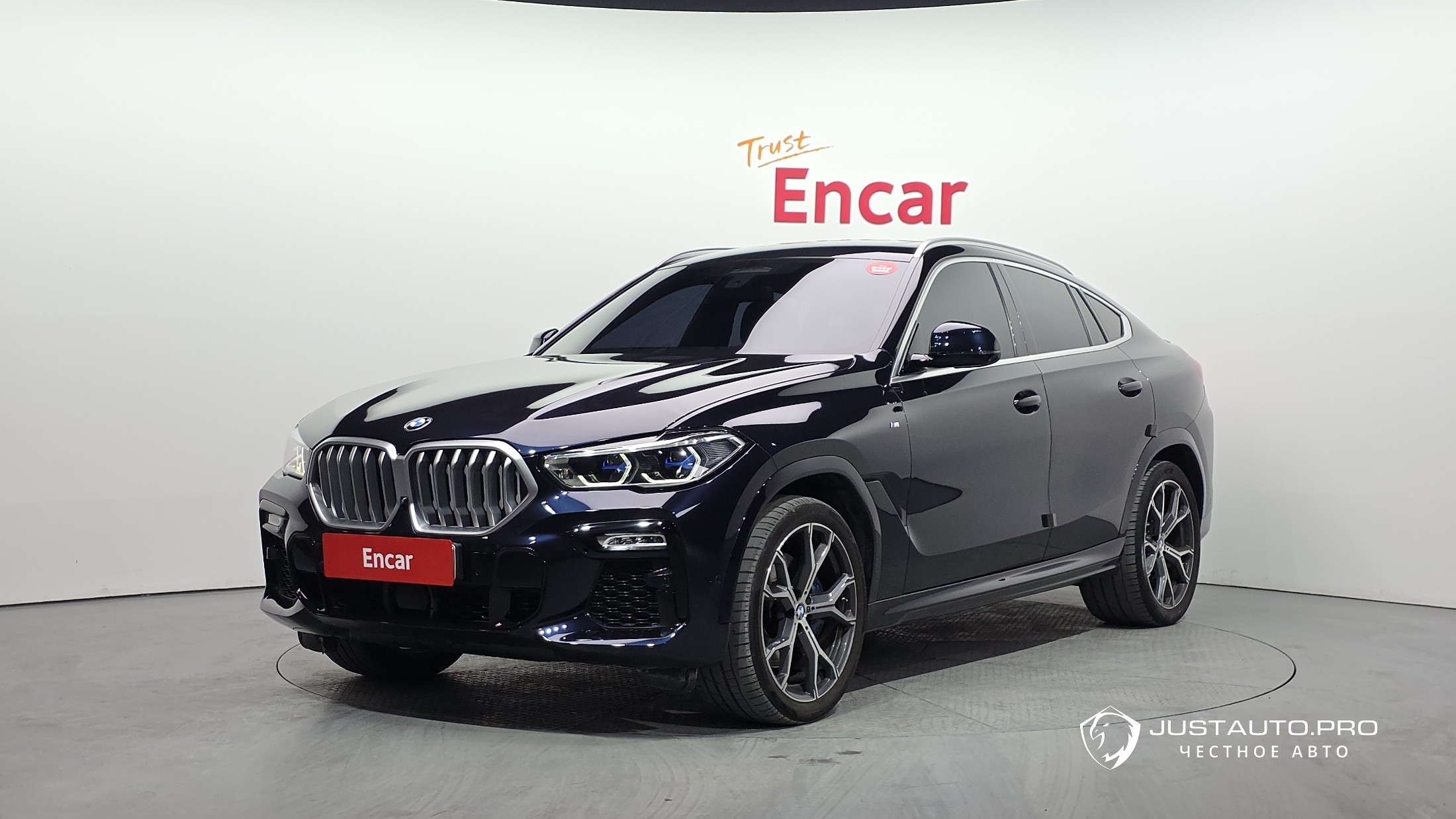 Автомобиль BMW X6