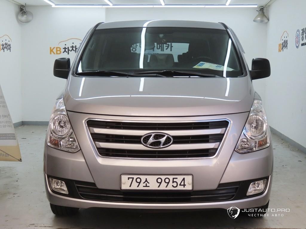 Автомобиль Hyundai Starex