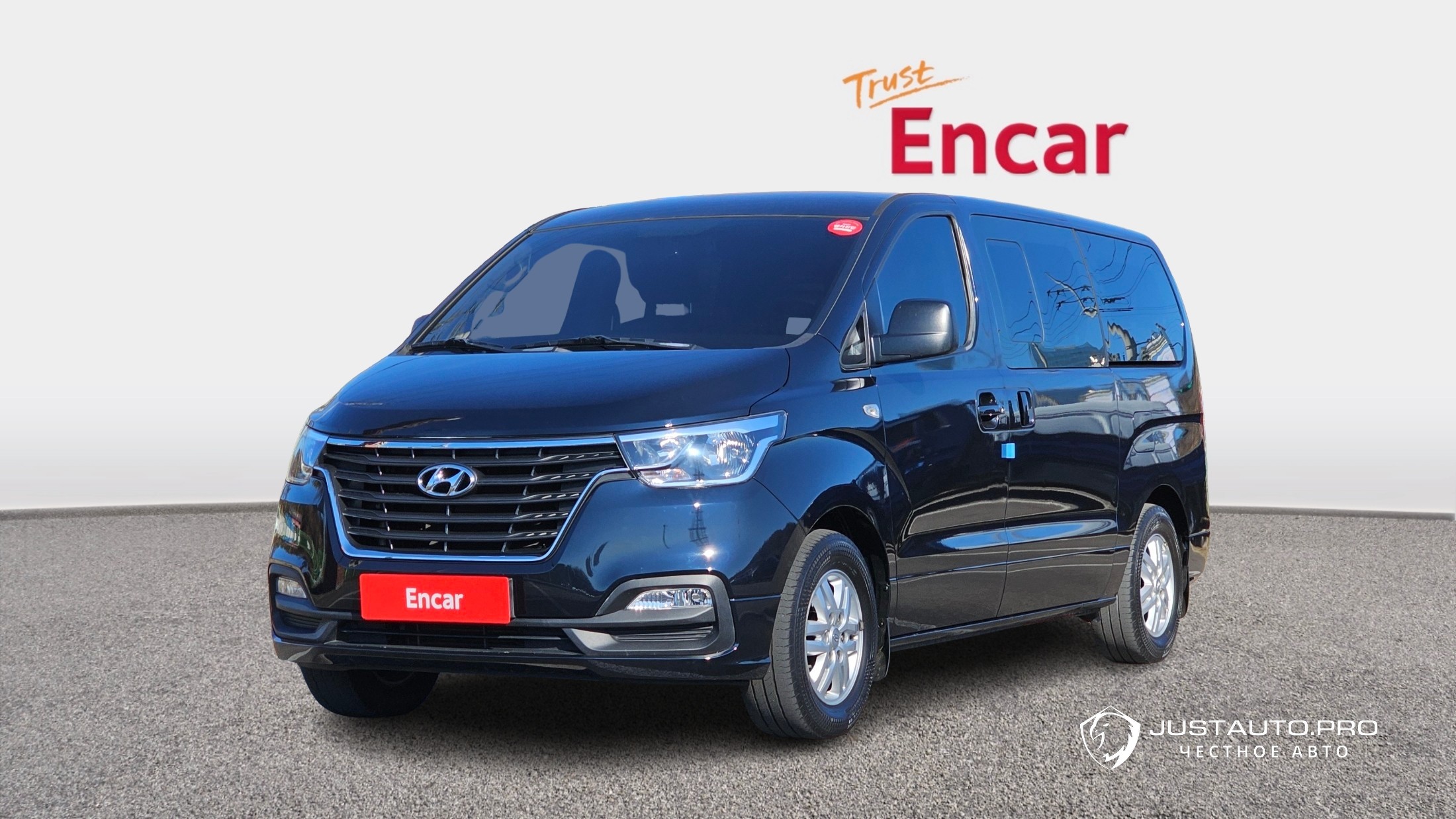Автомобиль Hyundai Starex
