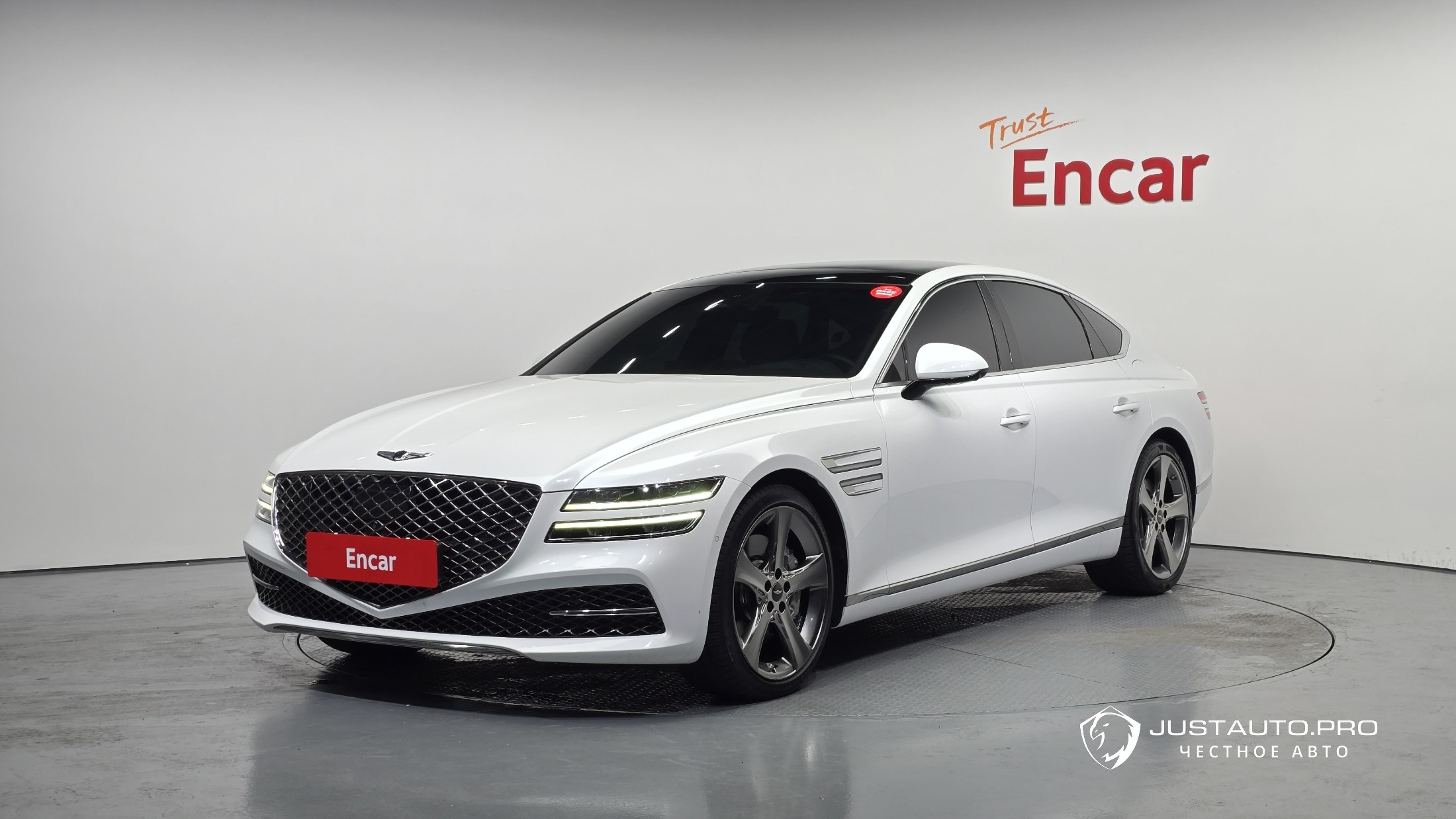 Автомобиль Genesis G80