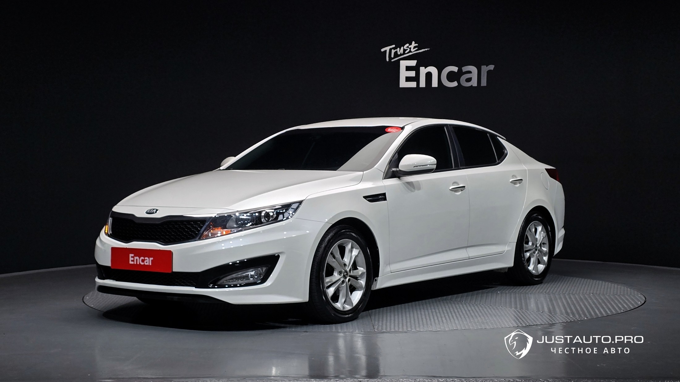 Автомобиль Kia K5
